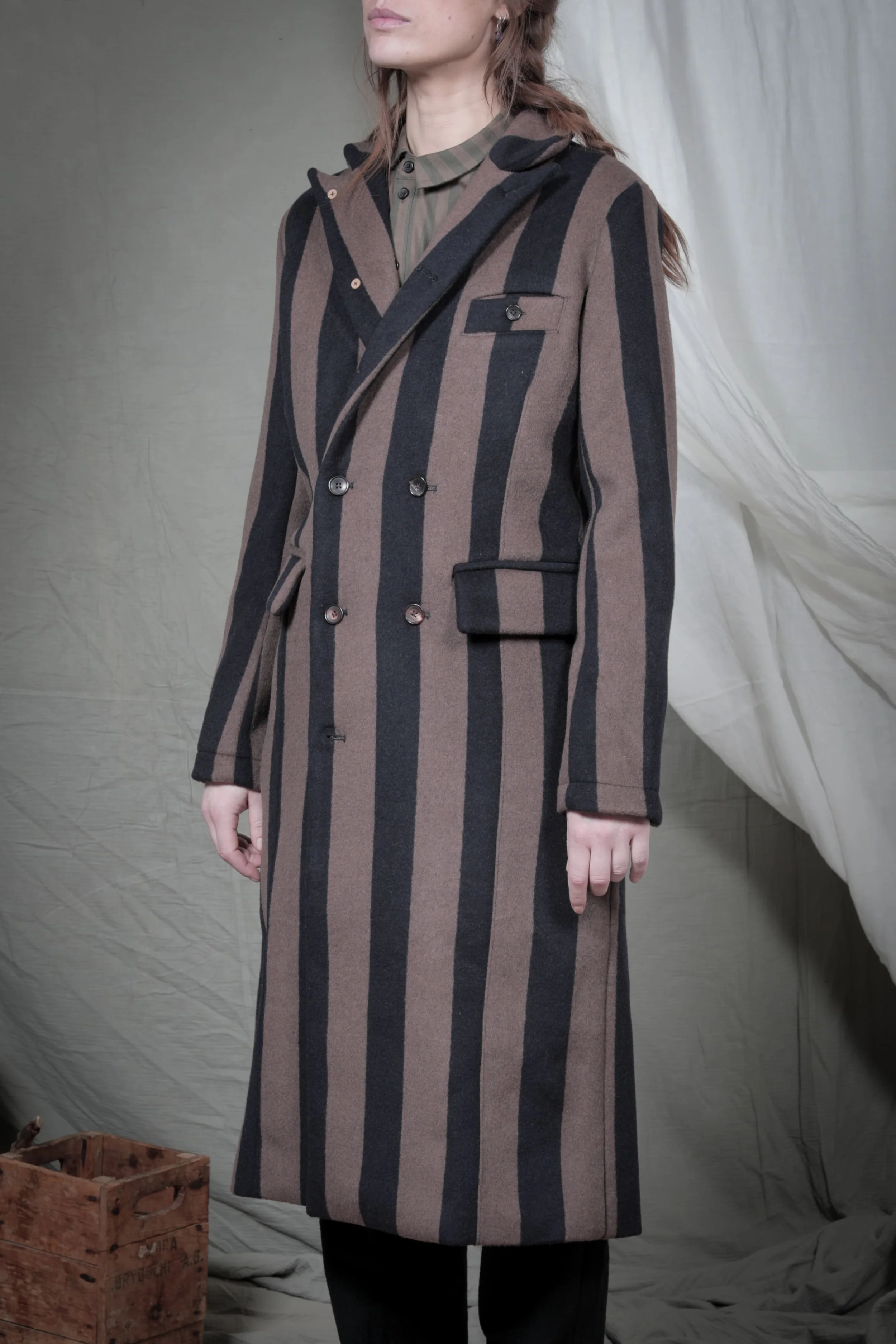 AM - AW2023 - LOOKBOOK-225.jpg
