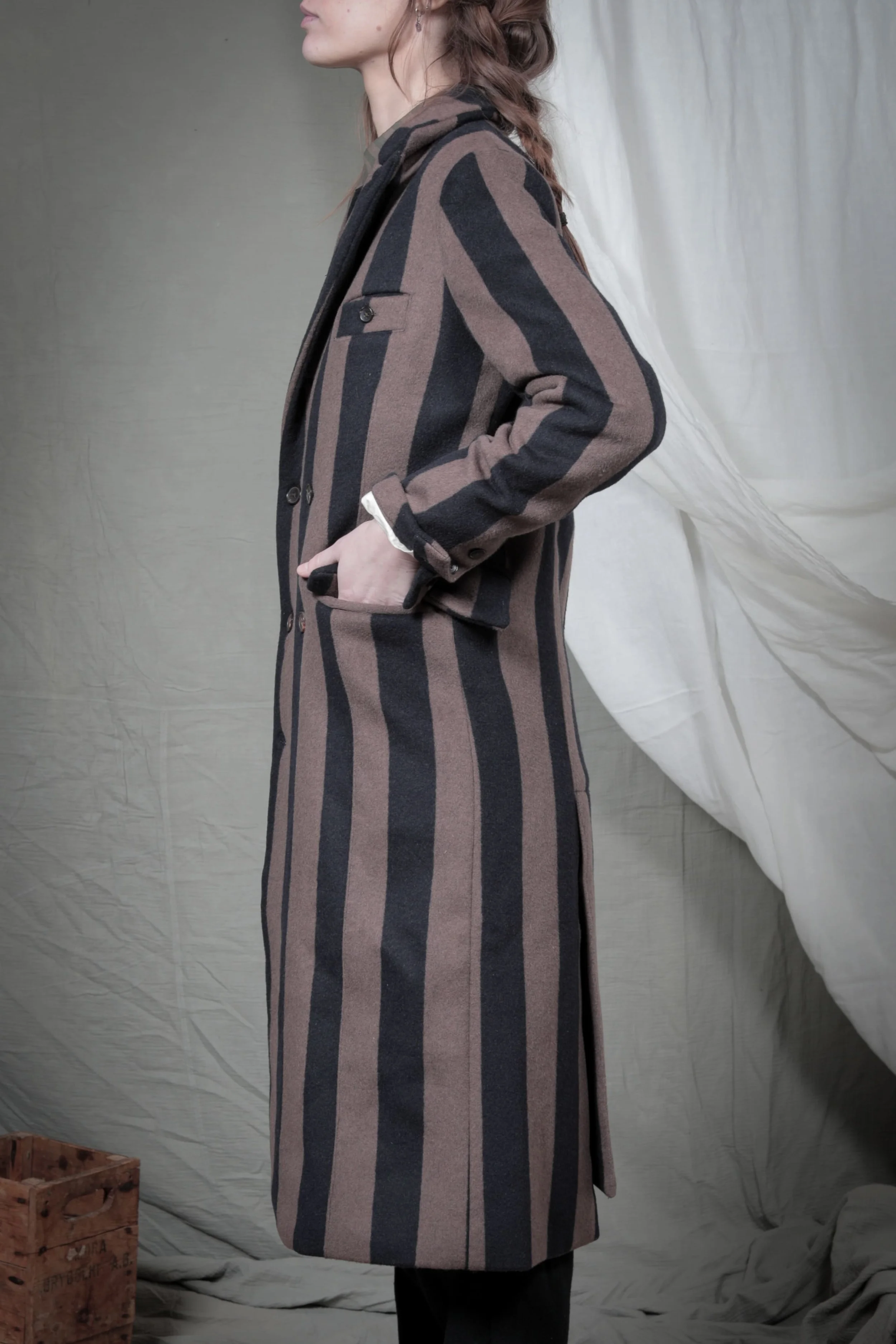 AM - AW2023 - LOOKBOOK-226.jpg