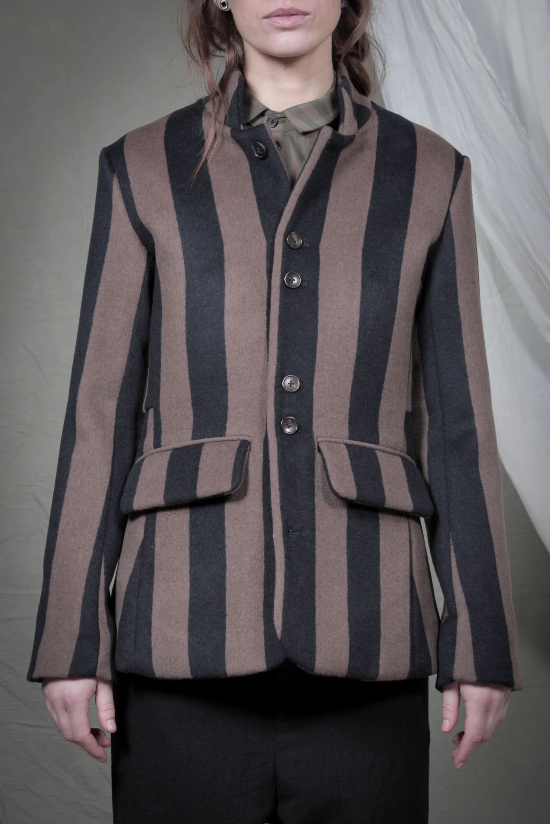 AM - AW2023 - LOOKBOOK-239.jpg
