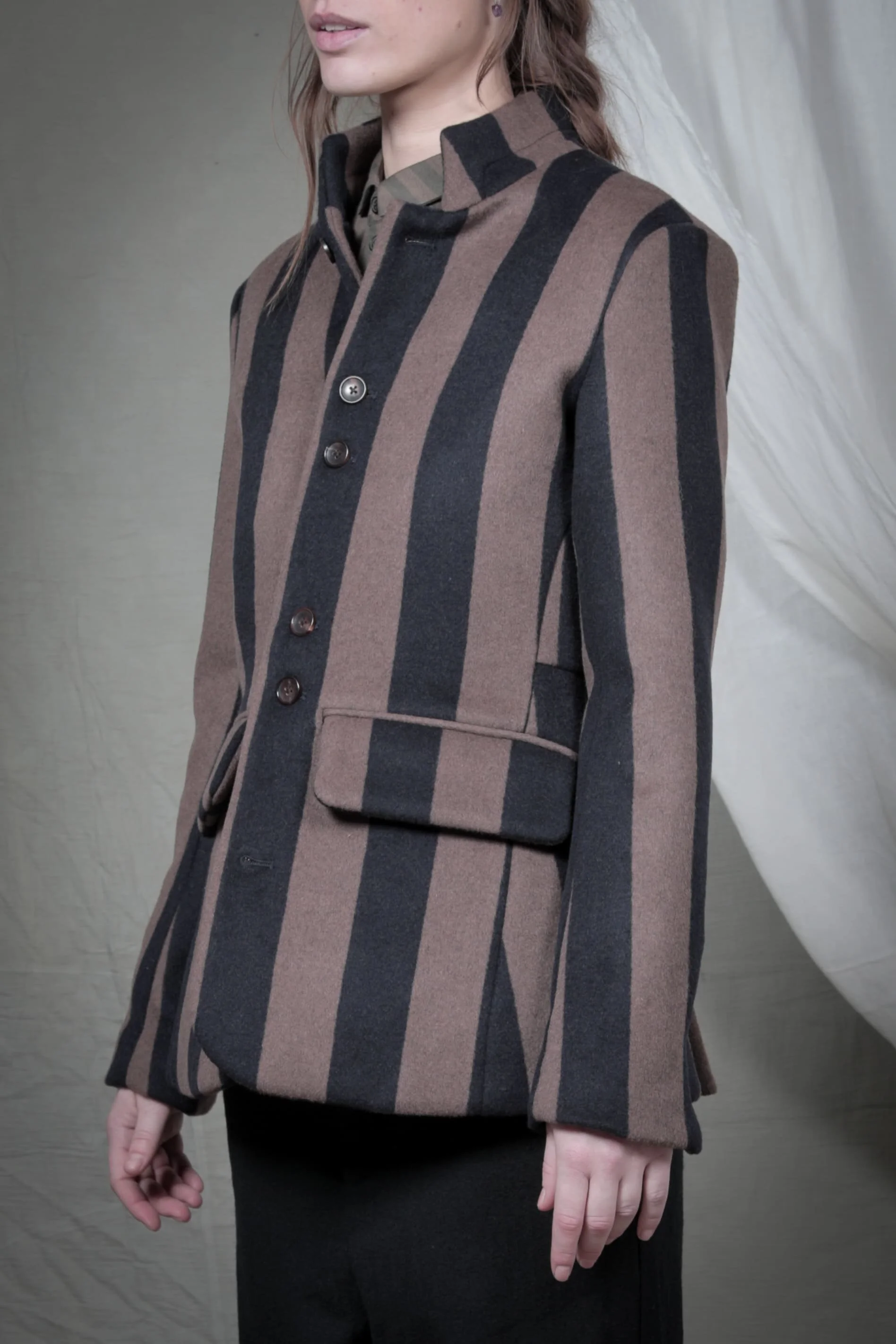AM - AW2023 - LOOKBOOK-241.jpg