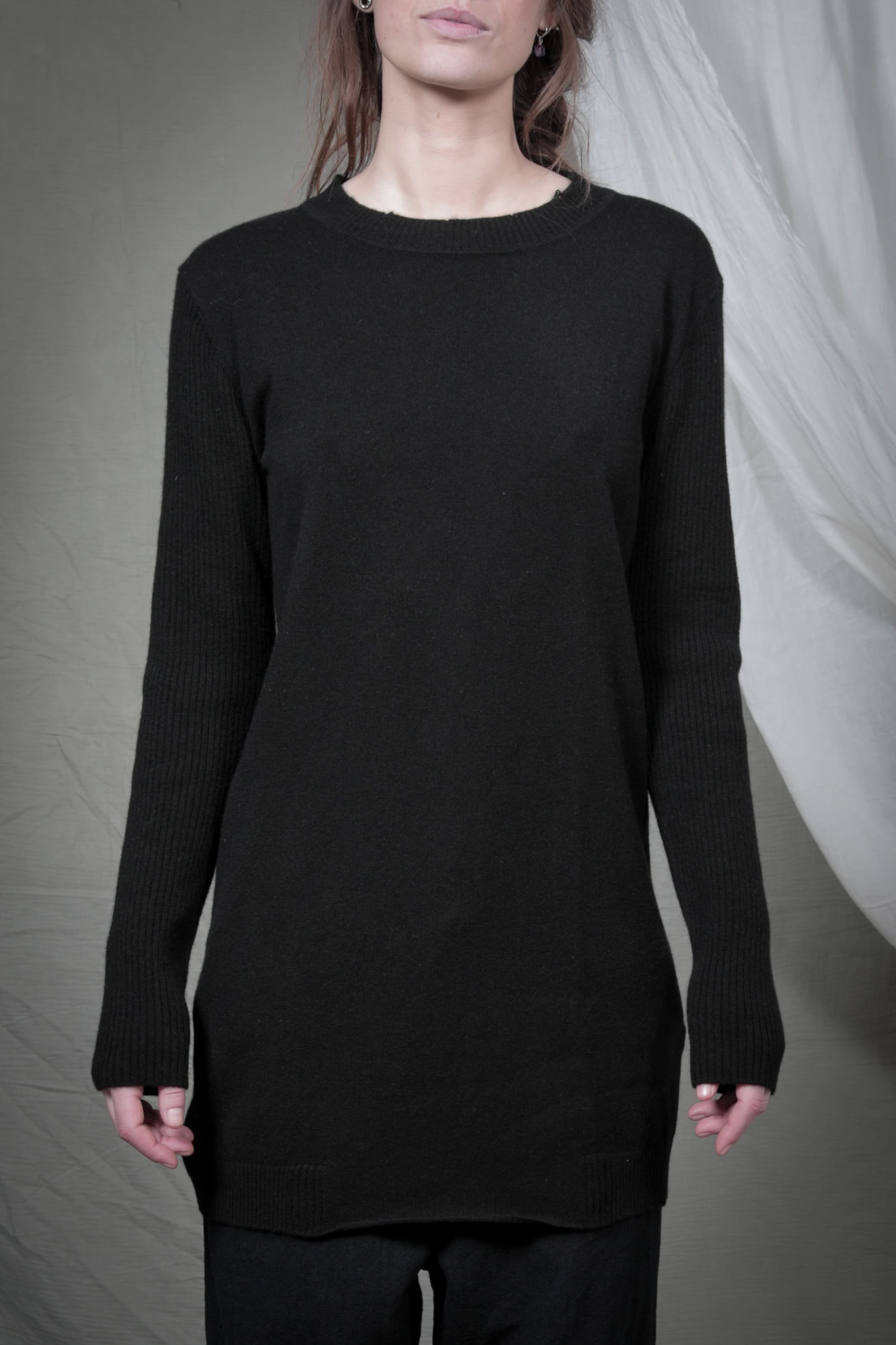 AM - AW2023 - LOOKBOOK-335.jpg