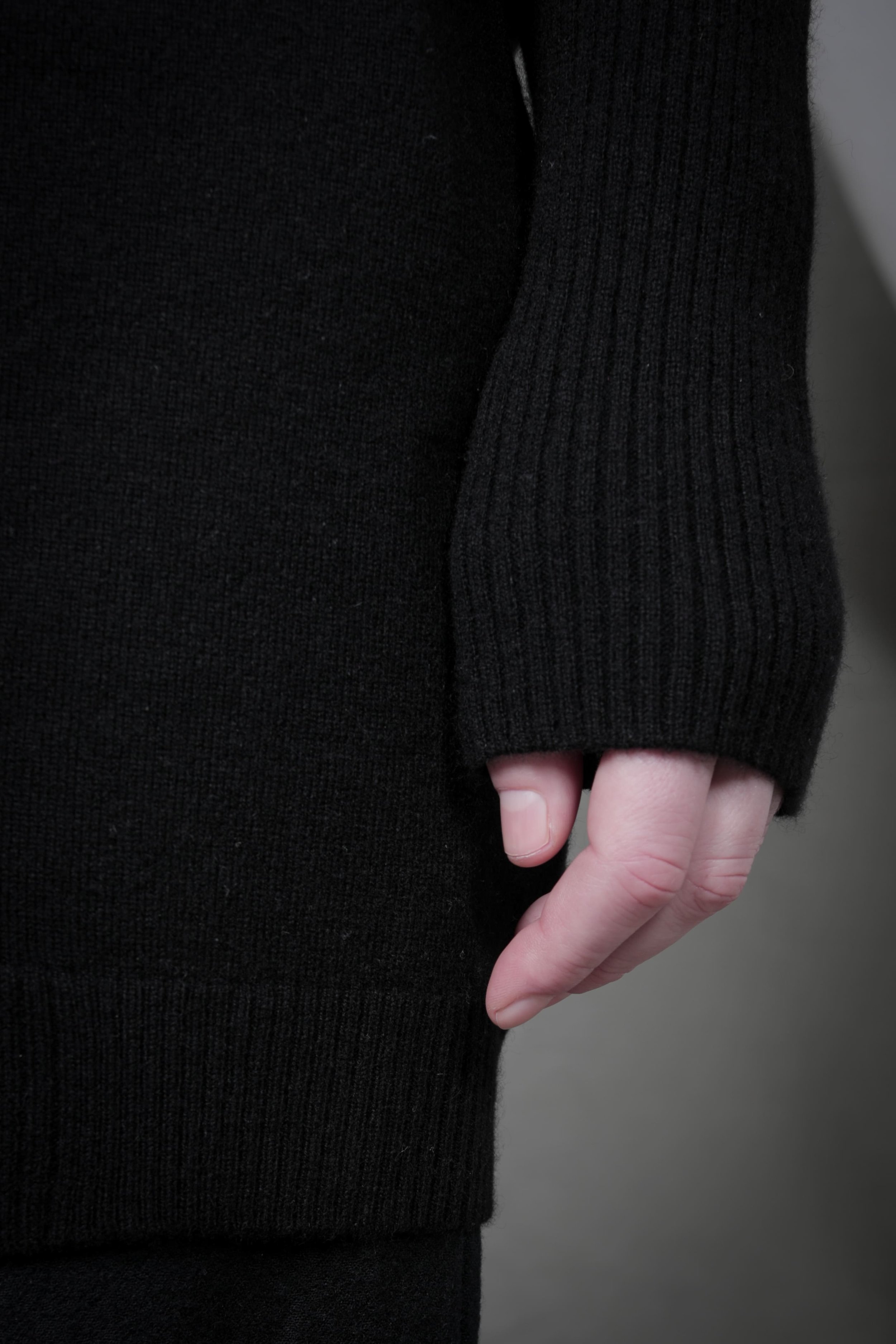 AM - AW2023 - LOOKBOOK-341.jpg
