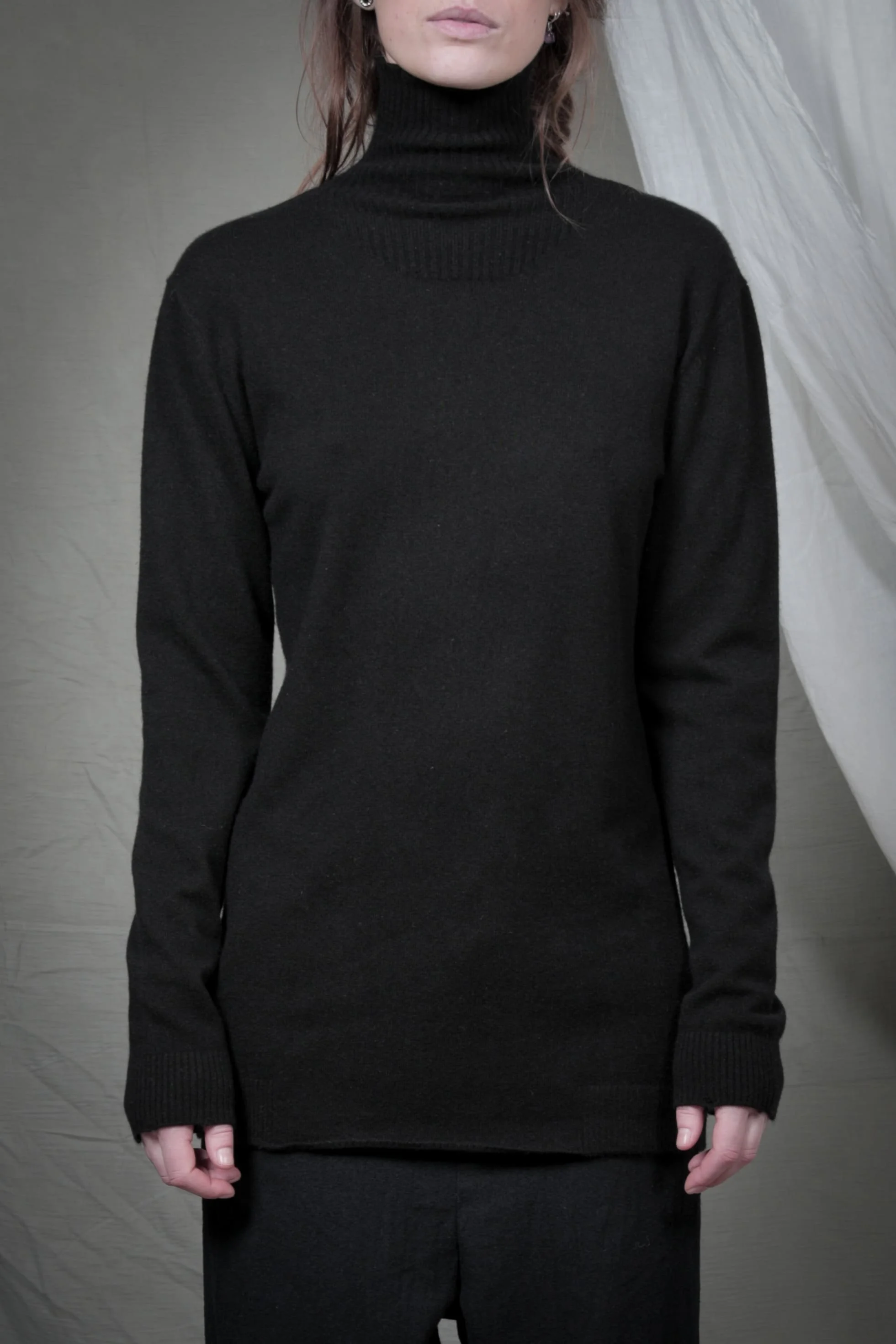 AM - AW2023 - LOOKBOOK-343.jpg
