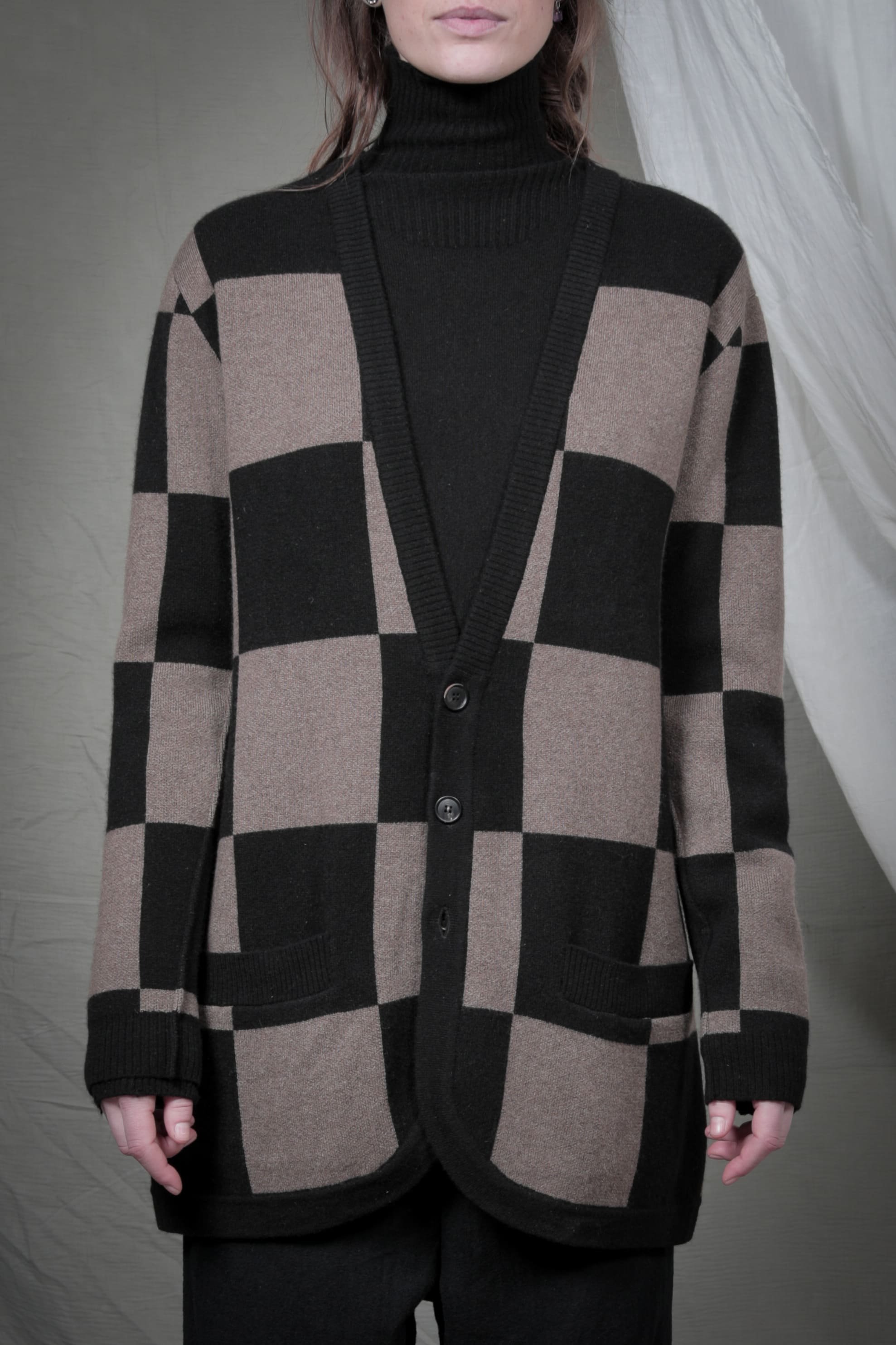 AM - AW2023 - LOOKBOOK-352.jpg