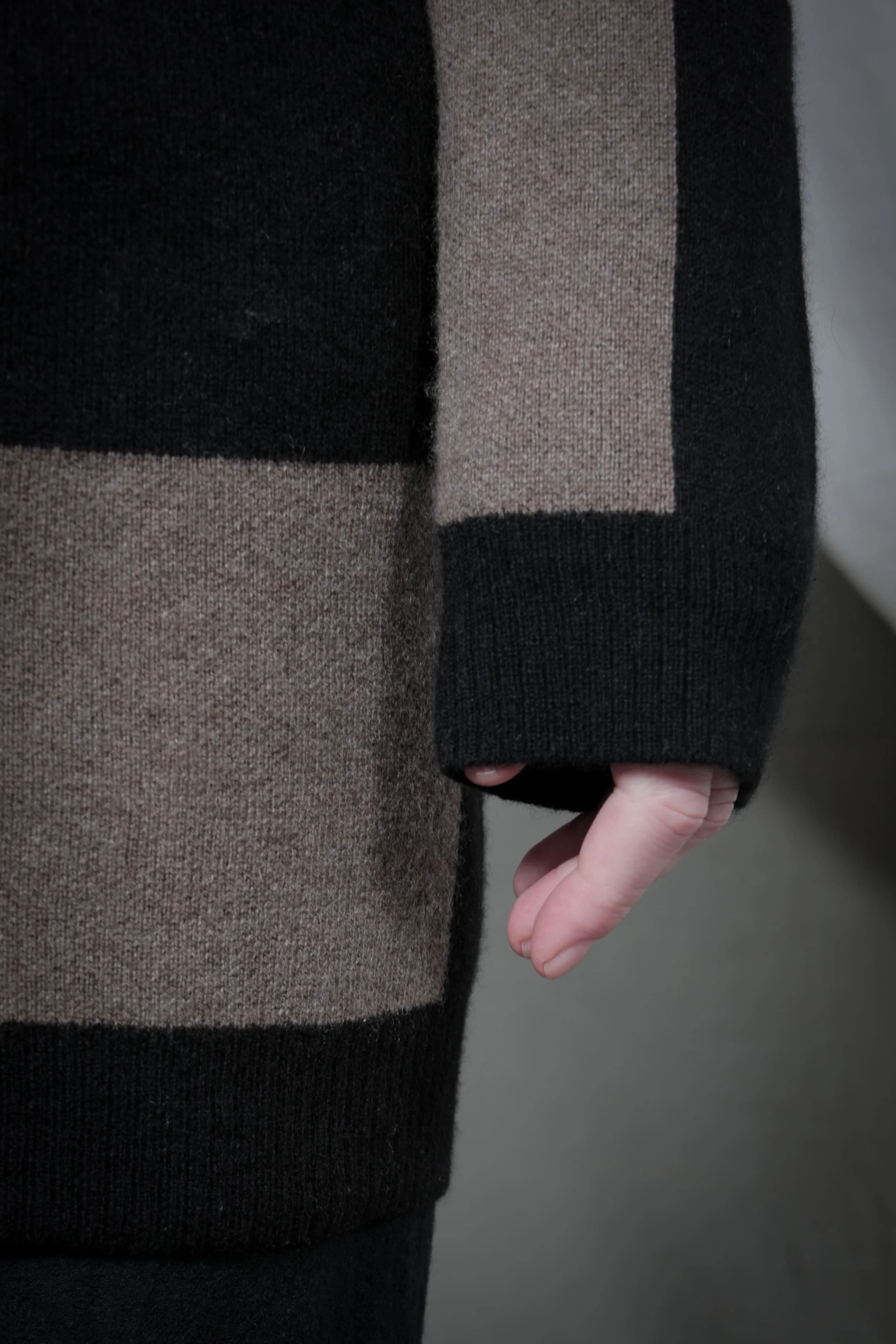AM - AW2023 - LOOKBOOK-376.jpg