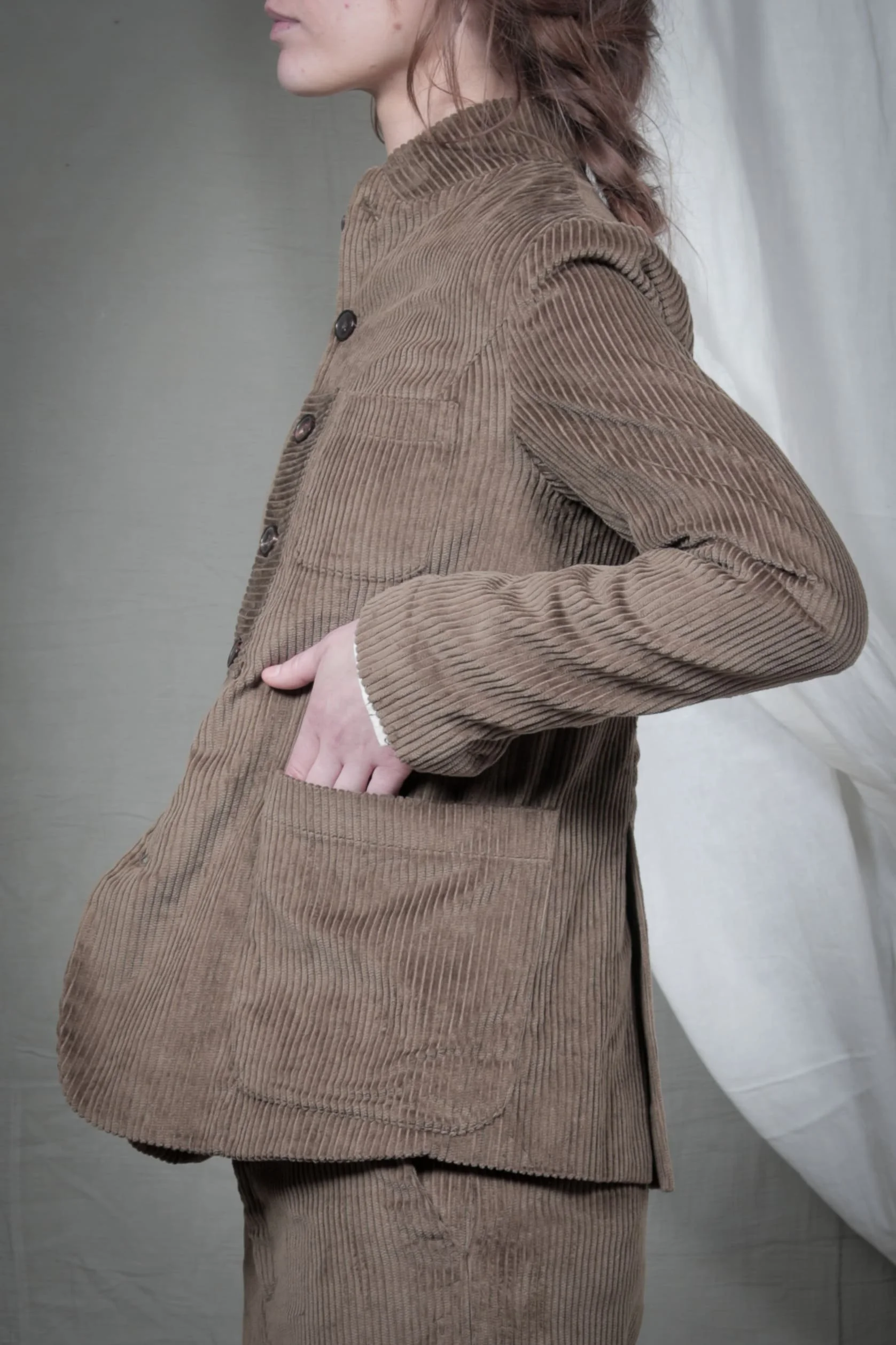 AM - AW2023 - LOOKBOOK-760.jpg