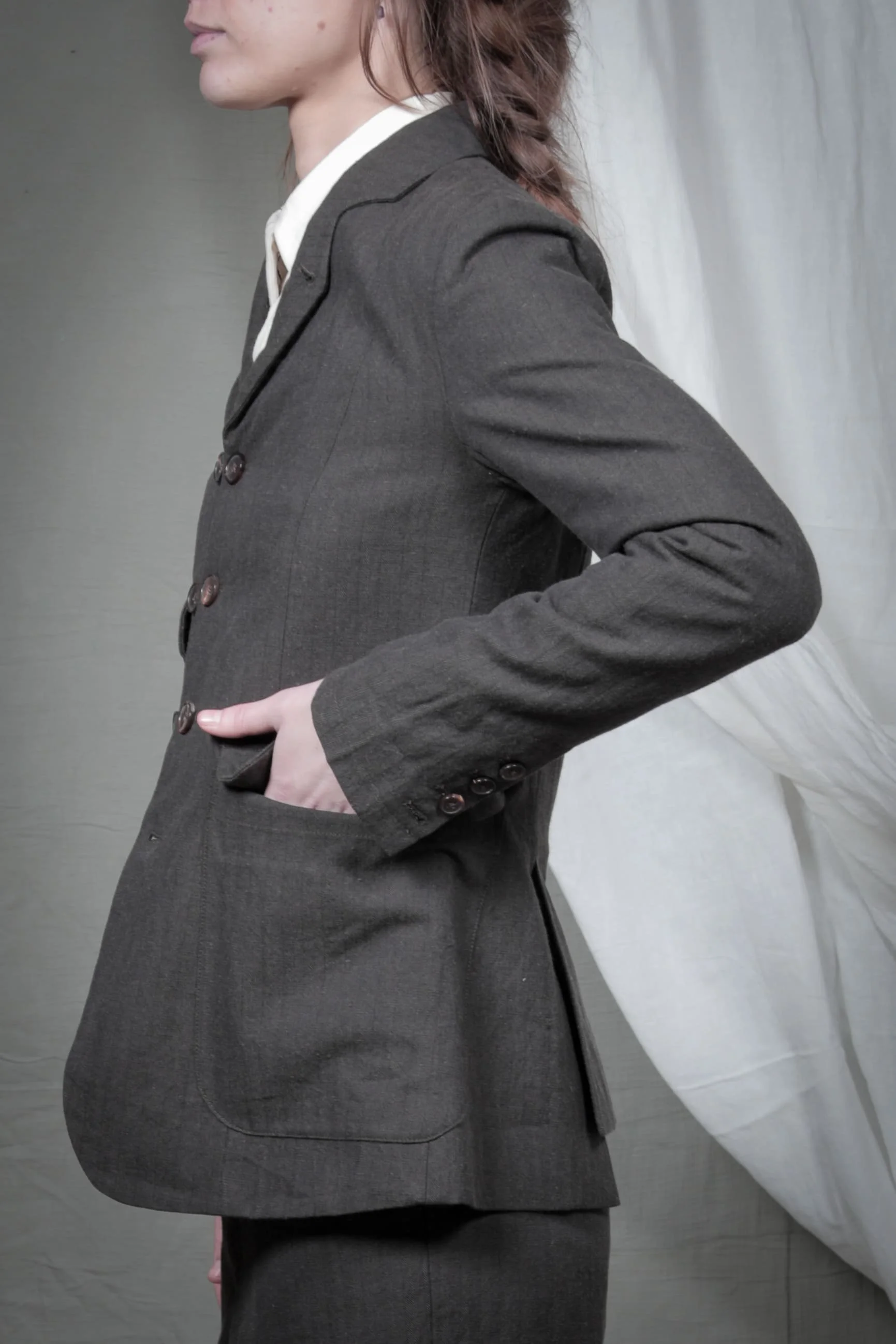 AM - AW2023 - LOOKBOOK-825.jpg