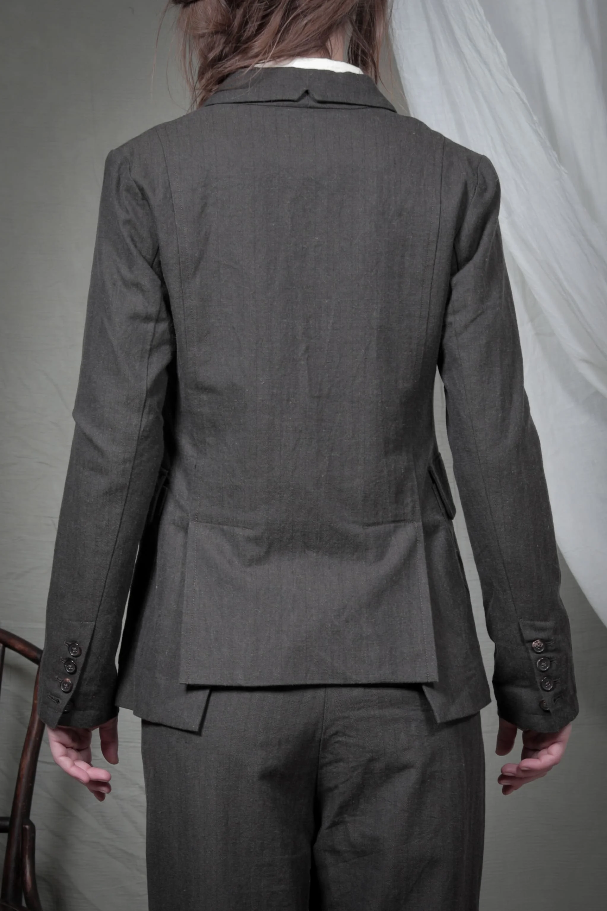 AM - AW2023 - LOOKBOOK-826.jpg