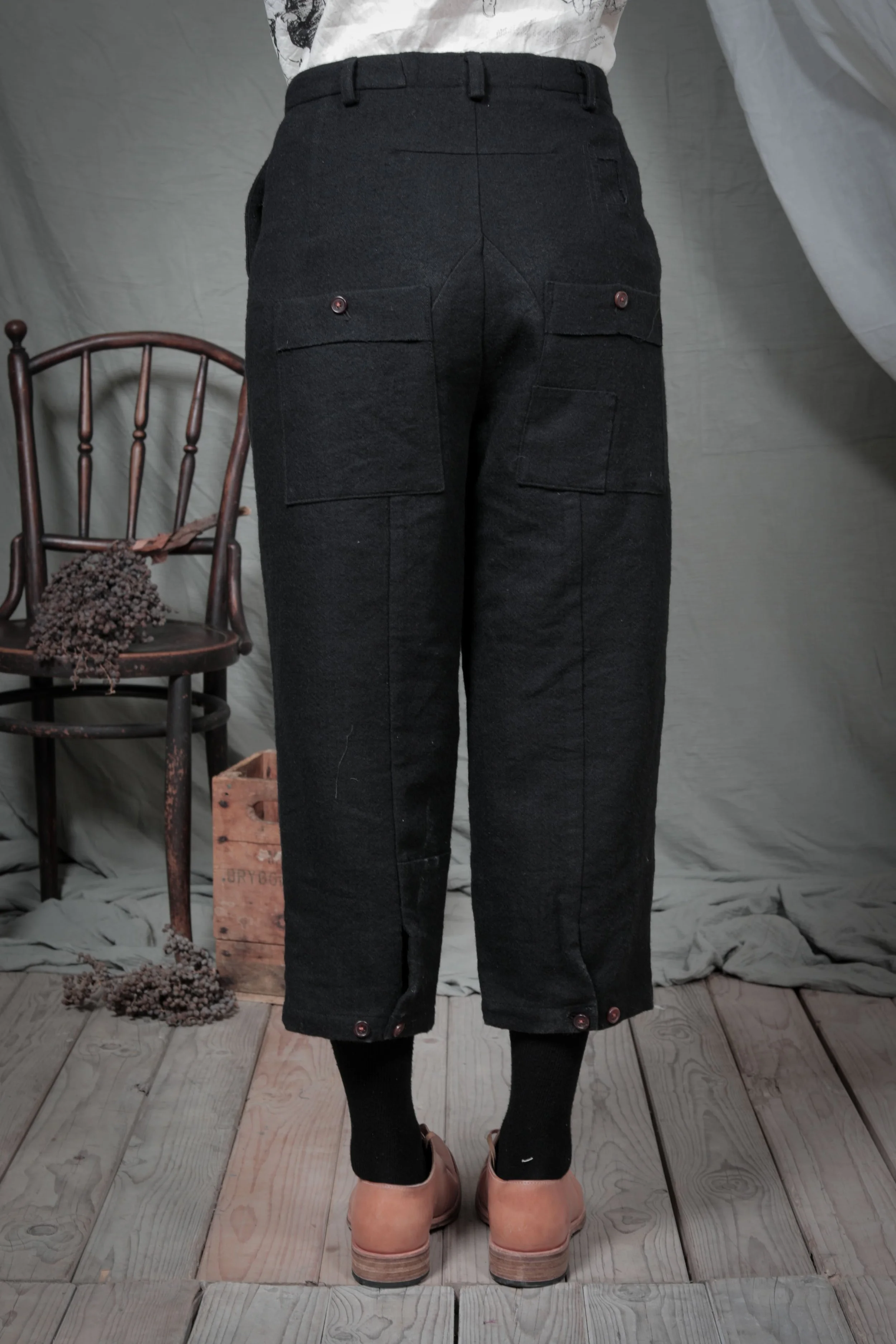 AM - AW2023 - LOOKBOOK-861.jpg