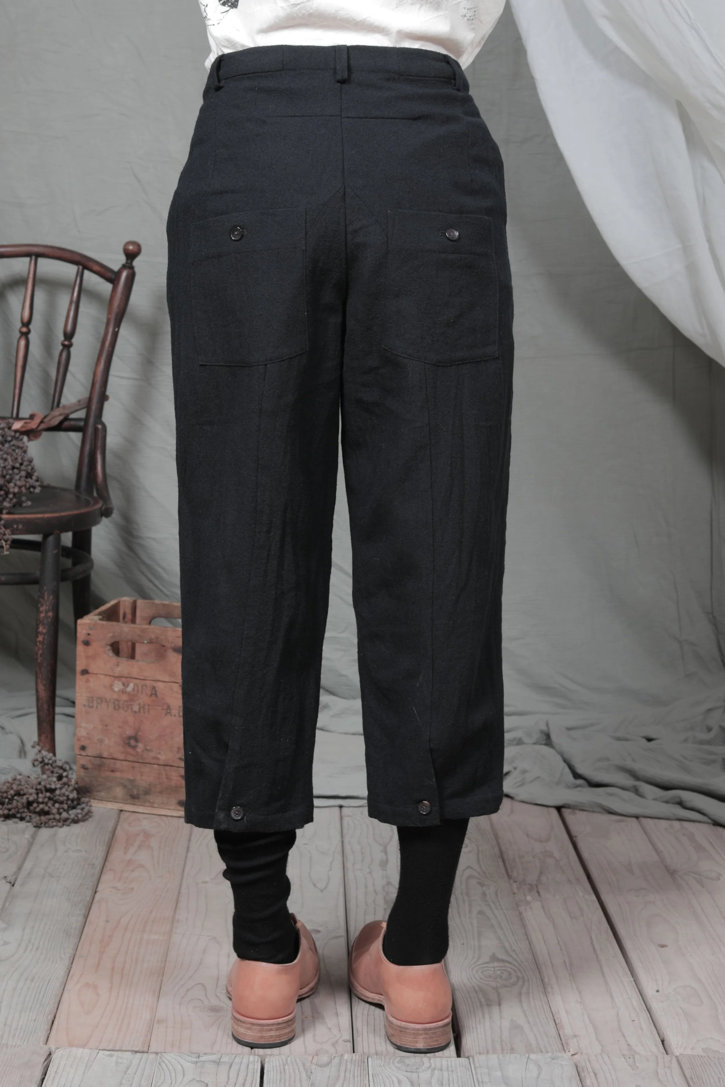 AM - AW2023 - LOOKBOOK-927.jpg
