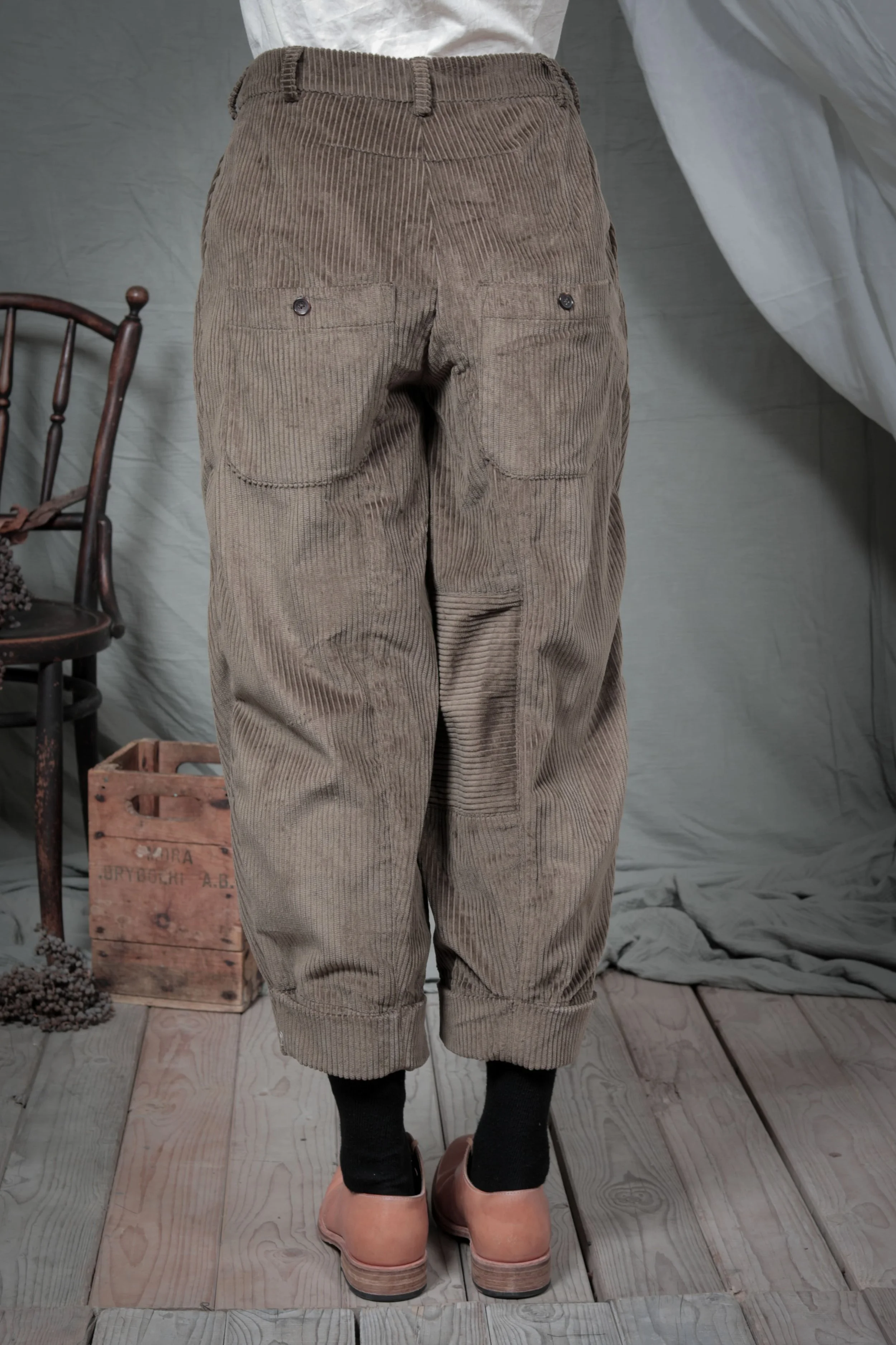 AM - AW2023 - LOOKBOOK-986.jpg