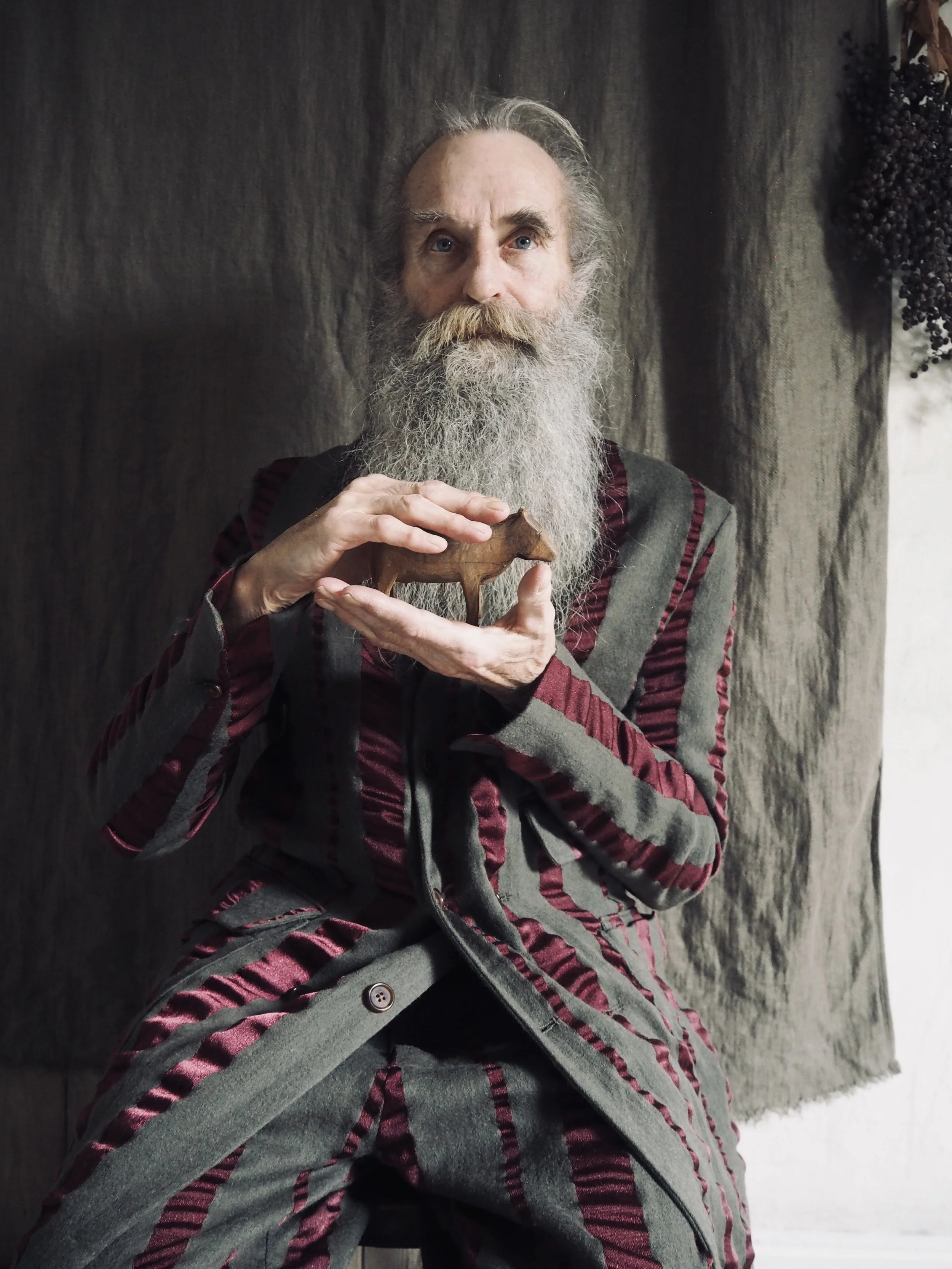 AM - AW23 - CAMPAIGN-6.jpg