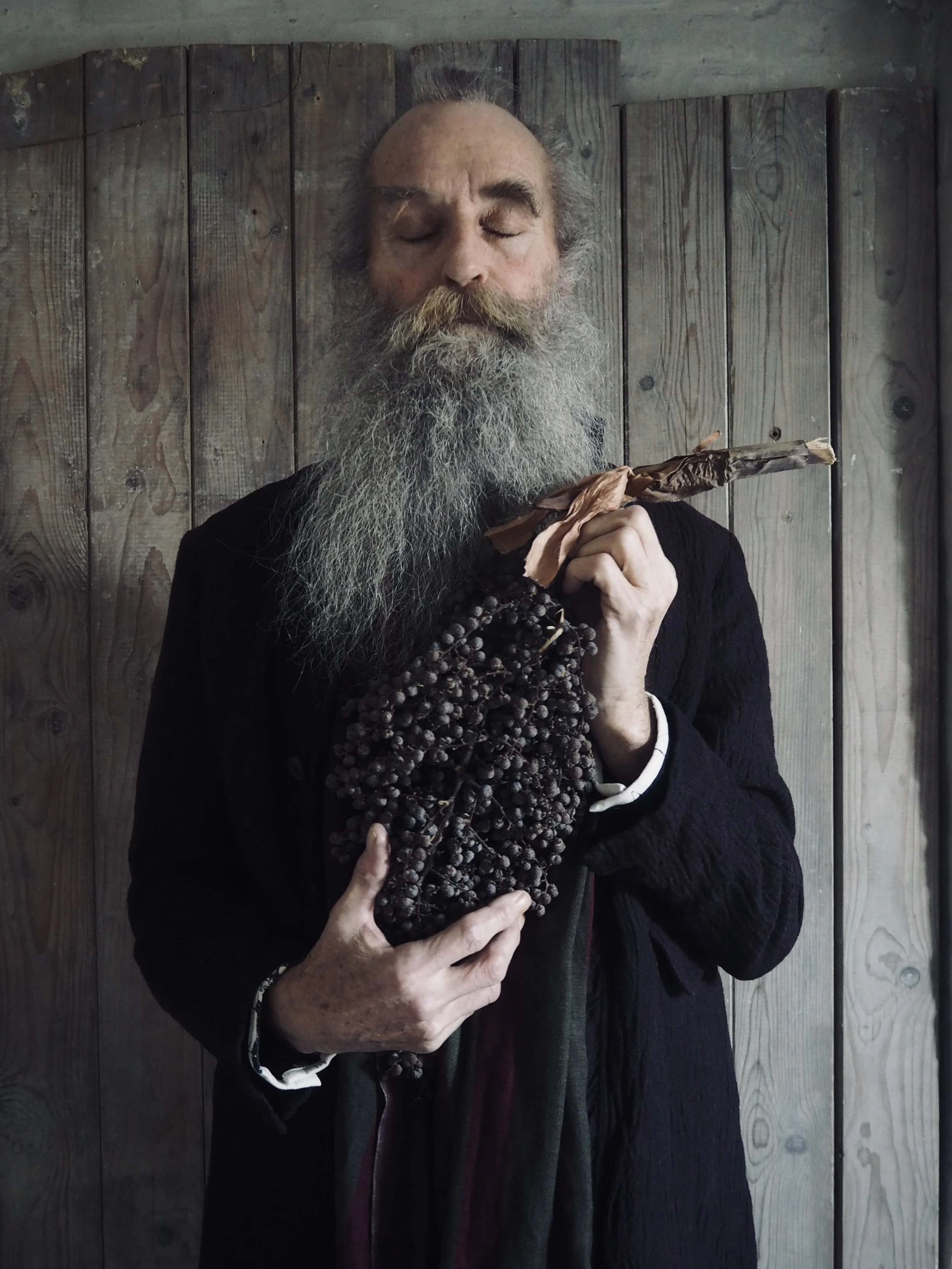 AM - AW23 - CAMPAIGN-19.jpg