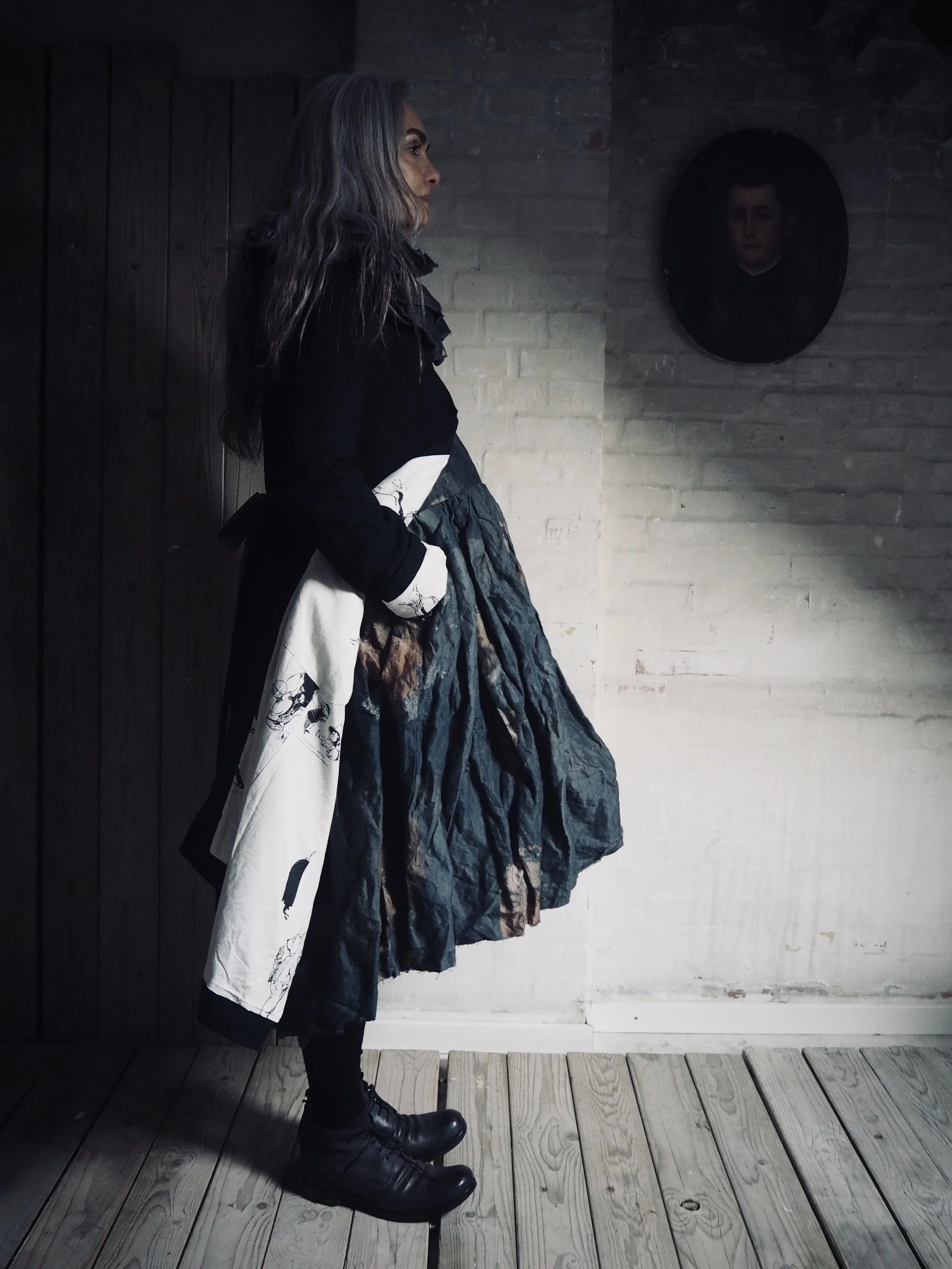 AM - AW23 - CAMPAIGN-28.jpg