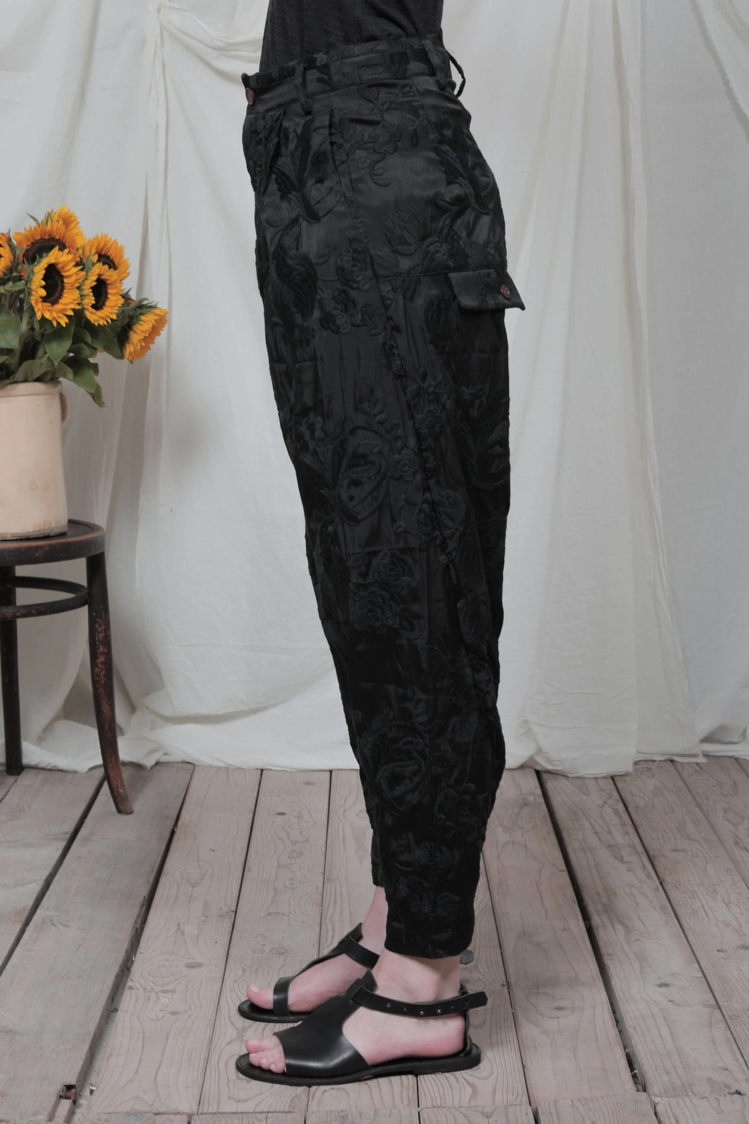 FATI - SS2024 - SHORTS FRONT-90.jpg