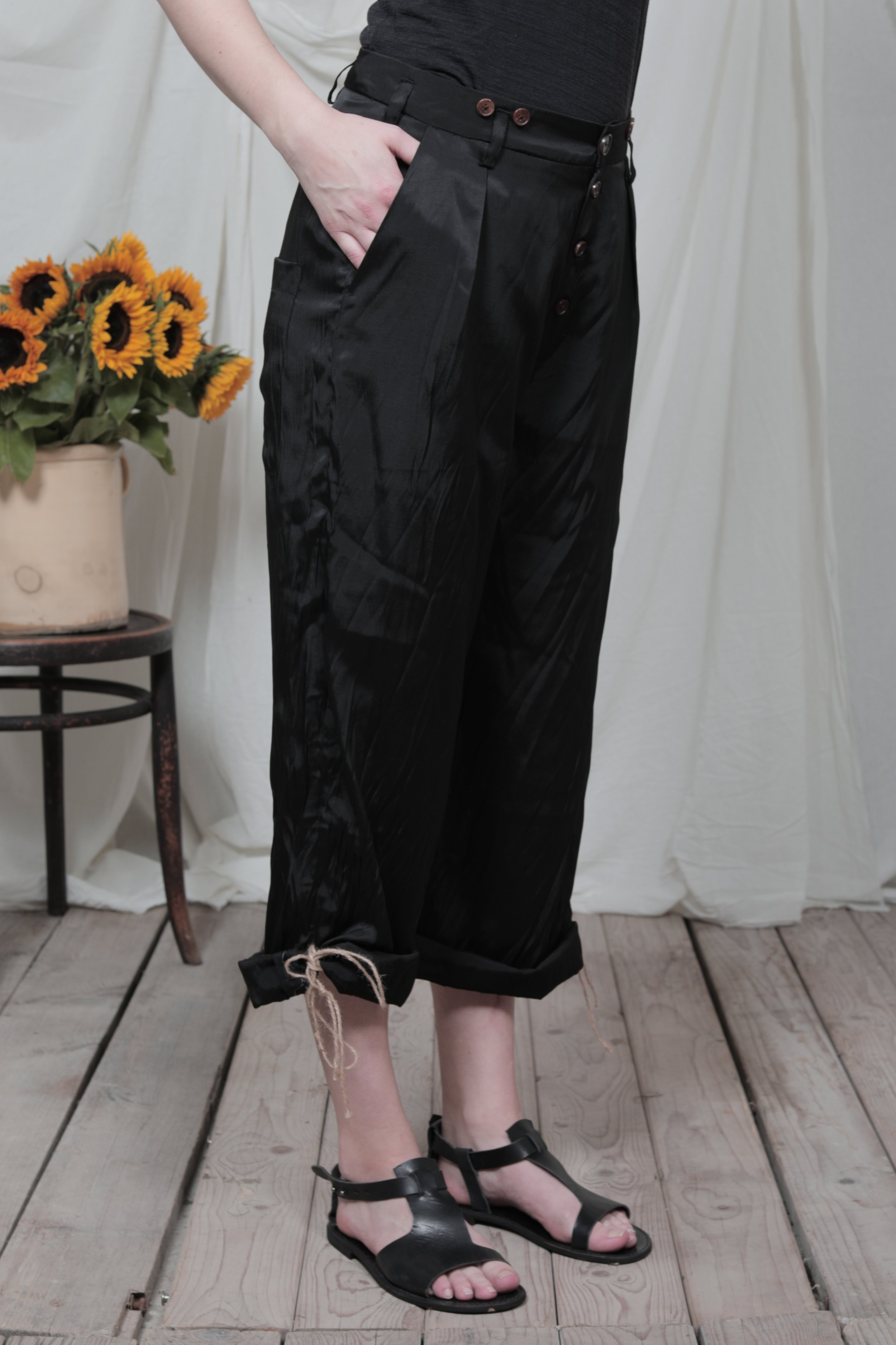 FATI - SS2024 - SHORTS FRONT-104.jpg