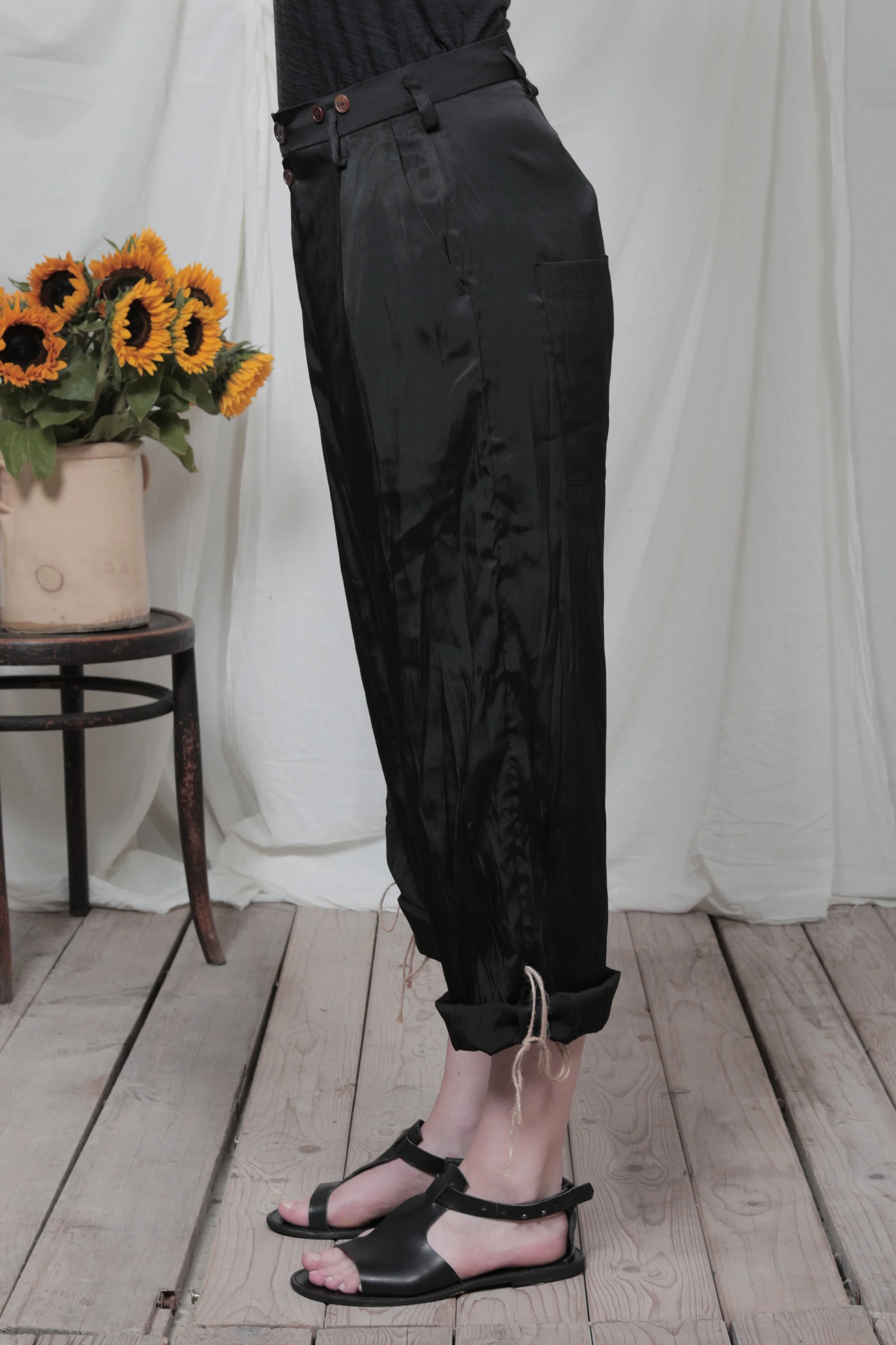 FATI - SS2024 - SHORTS FRONT-106.jpg