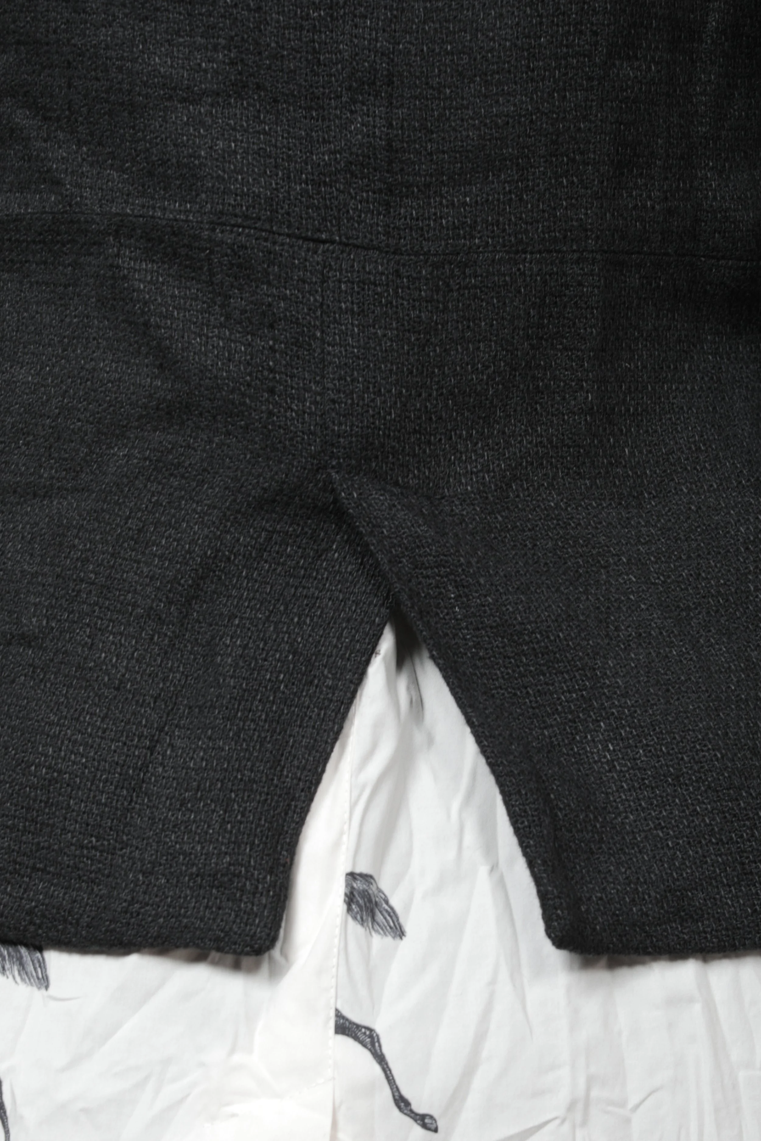FATI - SS2024 - SHORTS FRONT-650.jpg