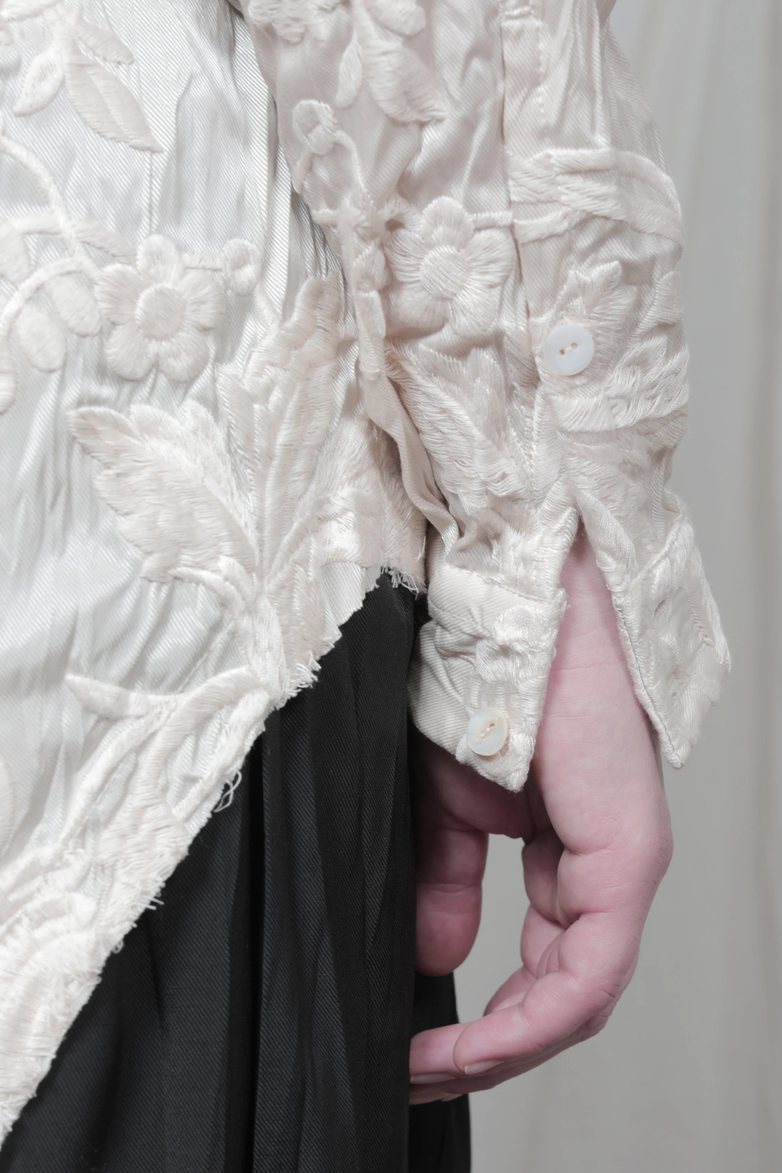 FATI - SS2024 - SHORTS FRONT-737.jpg
