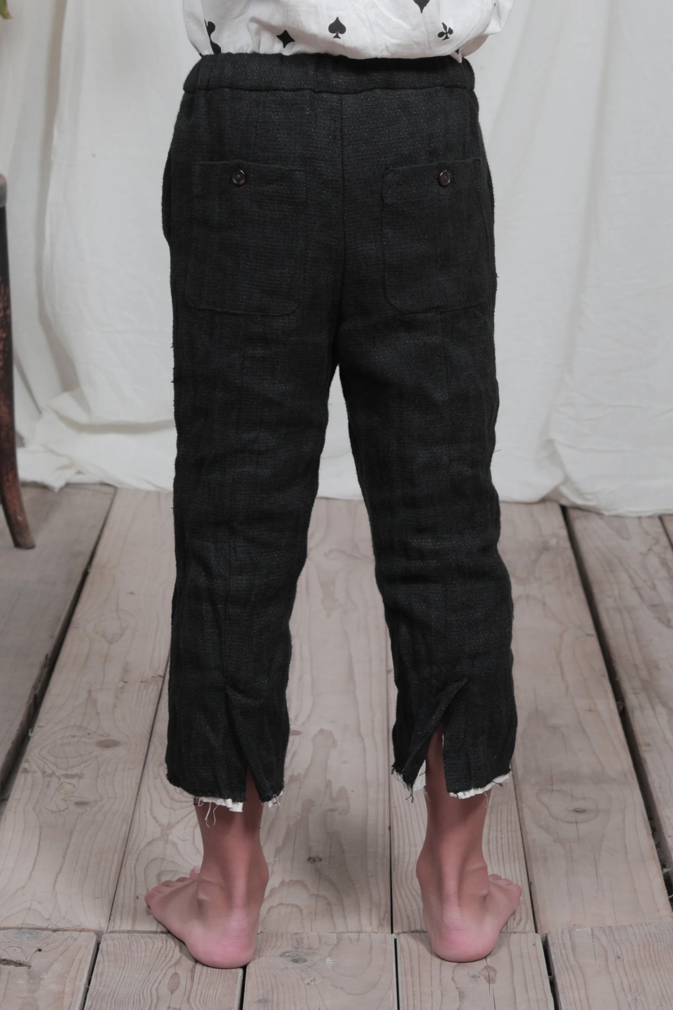 FATI - SS2024 - SHORTS FRONT-12.jpg