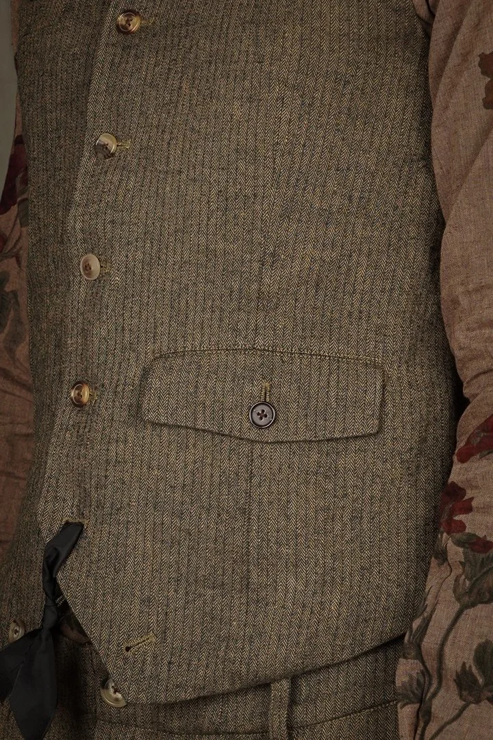 1025.05_2565-2.jpg