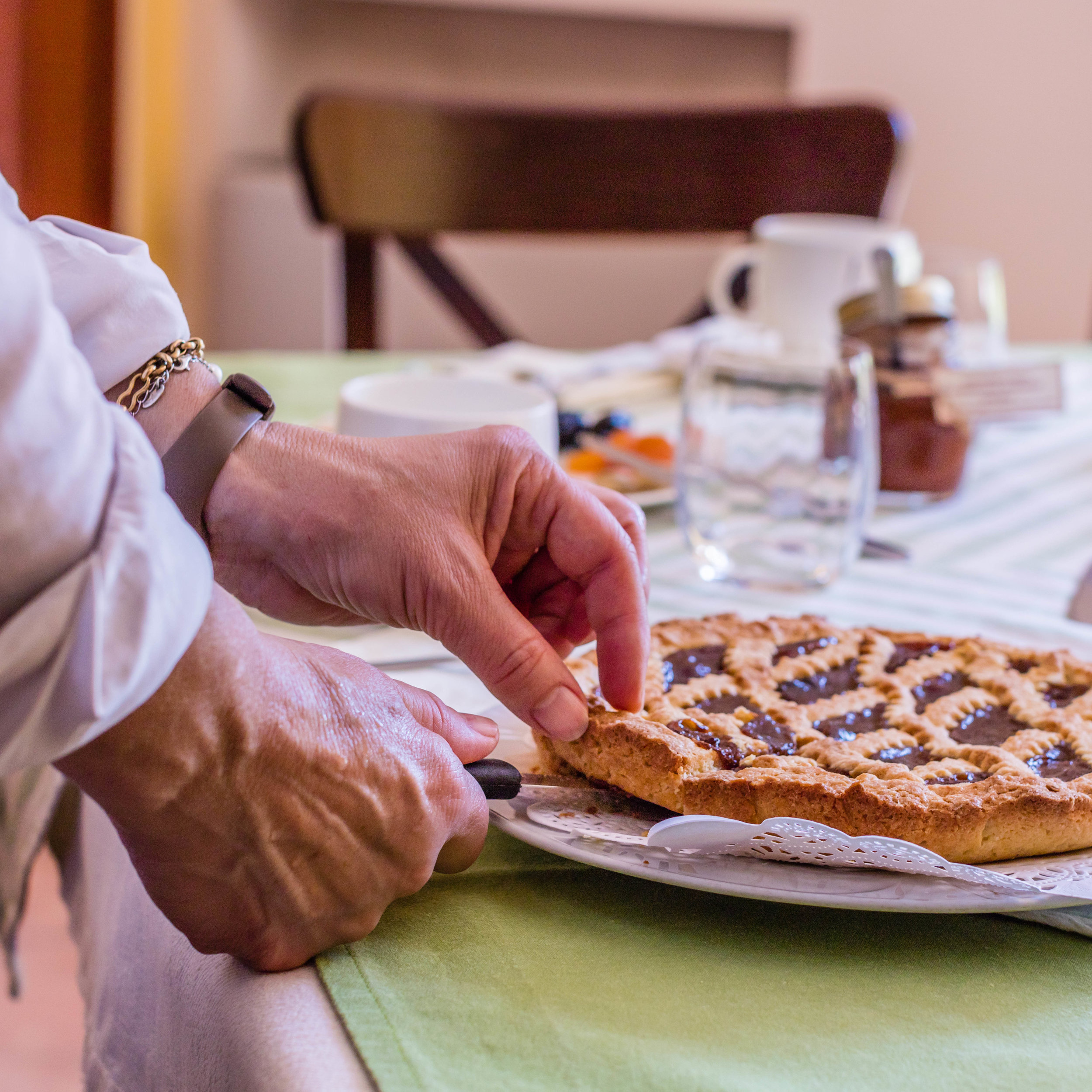   Ospitalità   Alloggio e prima colazione 