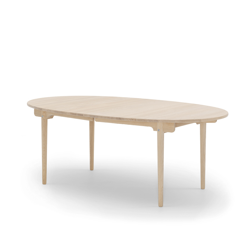 CH 338 Spisebord — Haukaas Møbler CH 338 Spisebord | Møbelgalleriet Stavanger | Designmøbler