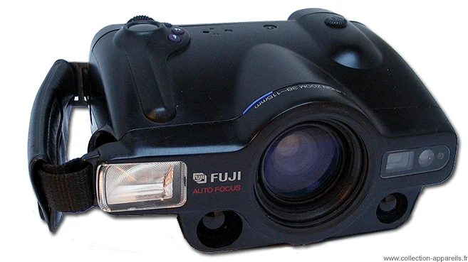 Fuji FZ-3000 Zoom Date Cameraplex, strangest cameras