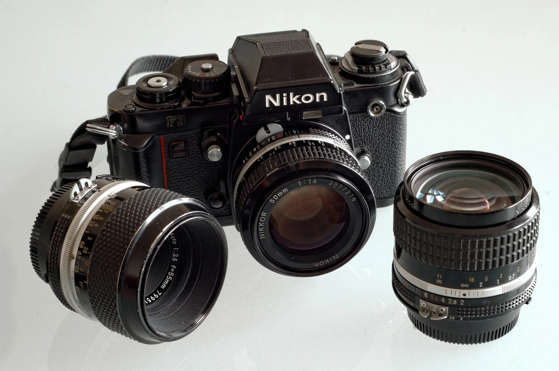 cameraville_Nikon_f3_best_film_camera_beginners_2.jpg