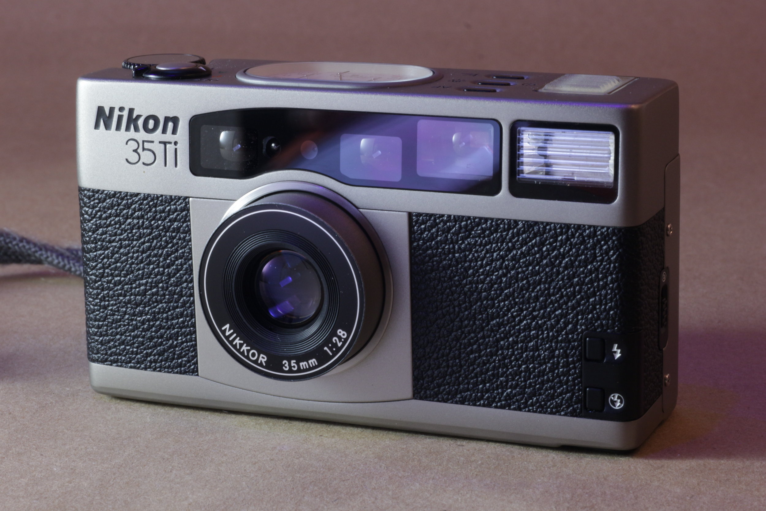 10 Alternatives to the Contax T2 Film Camera - $100 to $1,000 