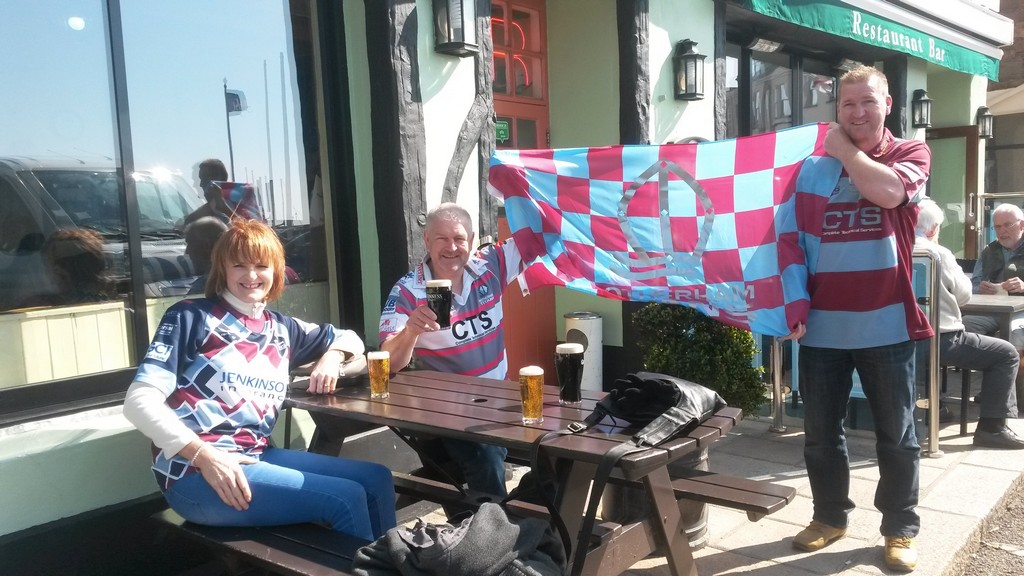 Kit on Tour_Richard Beecher.jpg