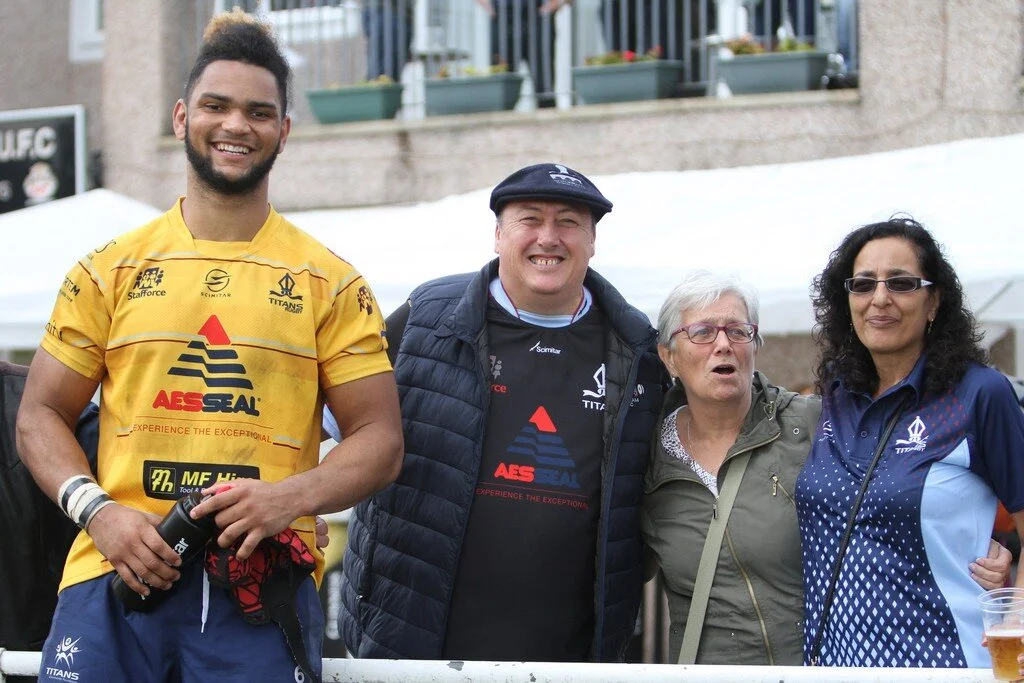 Theo Nwoshu-Hope With Fans.jpg