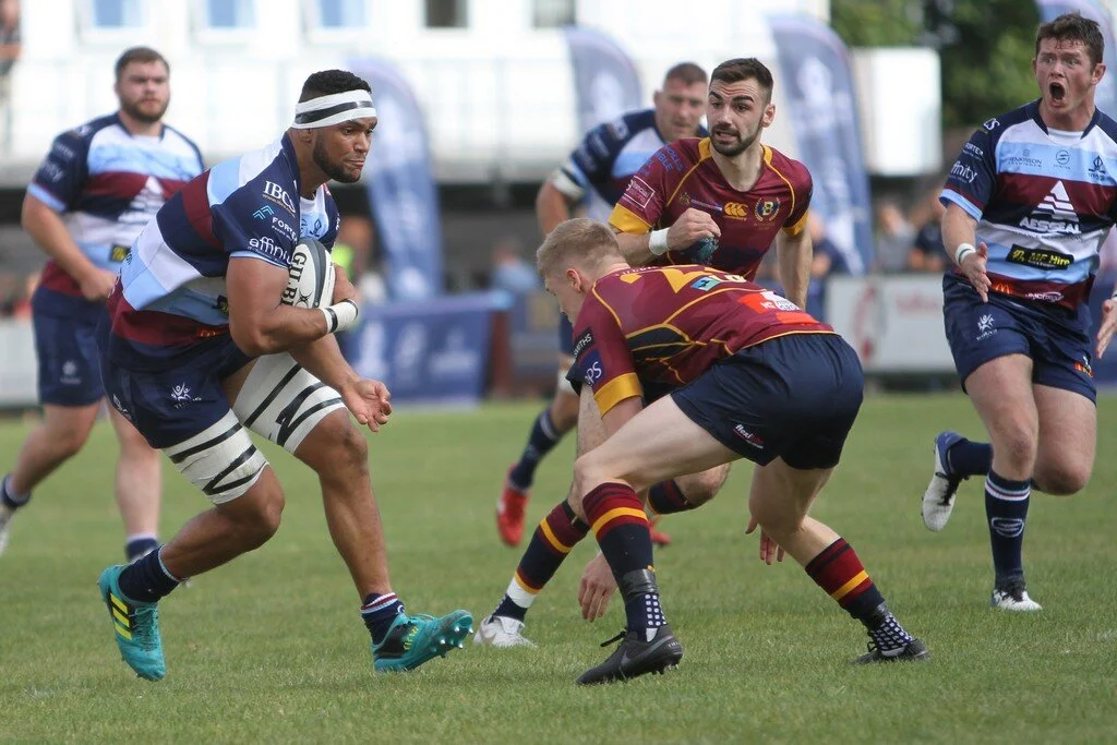 Theo Nwosu-Hope Prepares To Go Through Tackle.jpg