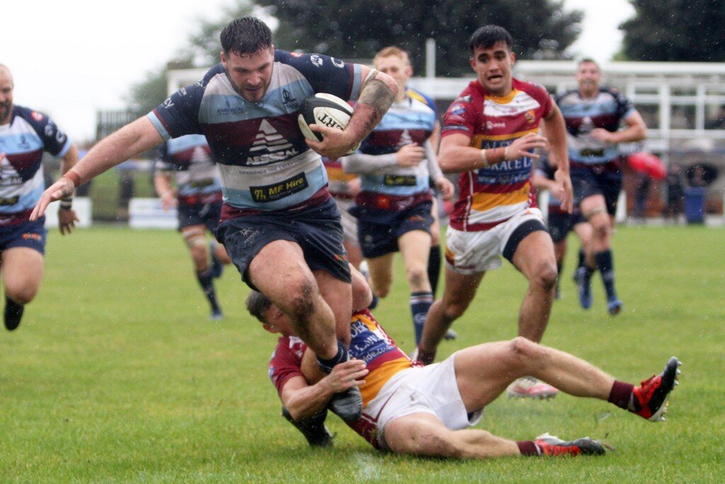 Callum Bustin Try Sequence 2.jpg