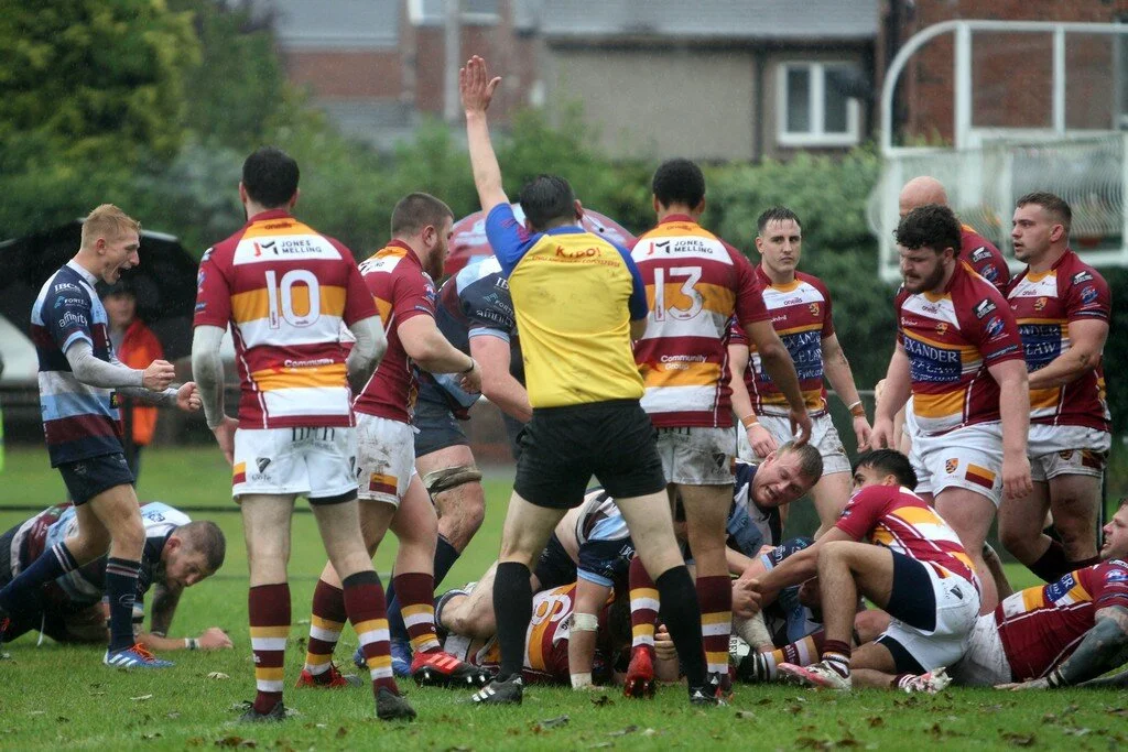 Sam Pocklington Celebrates Try.jpg