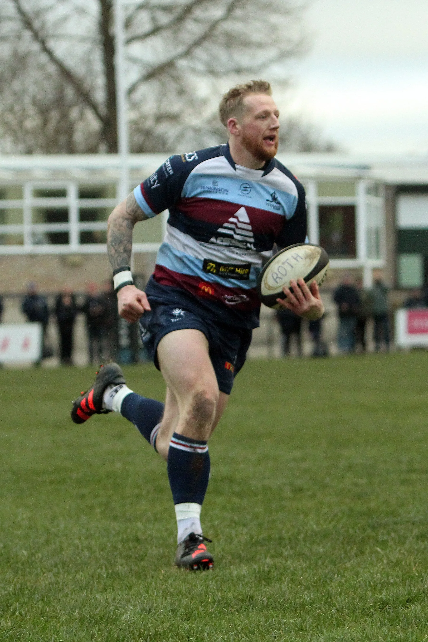 Lloyd Hayes 1.jpg