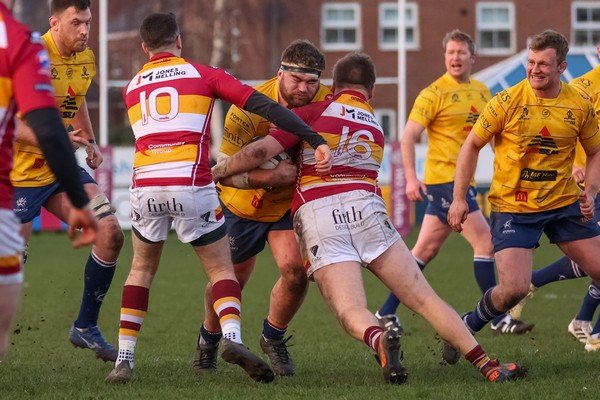 Charlie Capps dirves the ball in-8901.jpg