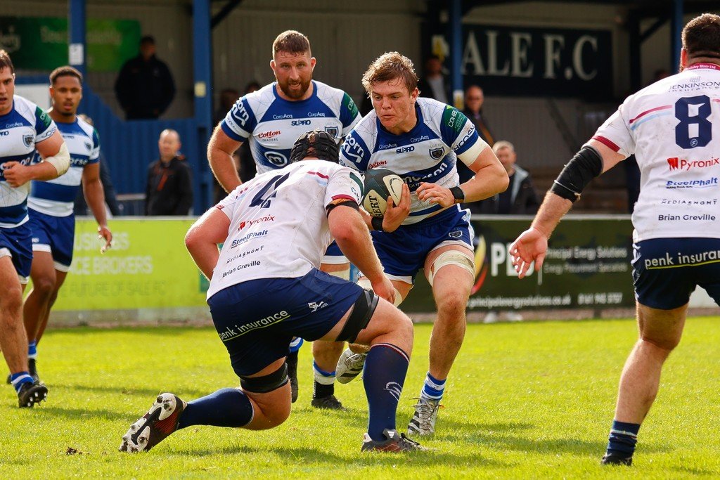 Joseph Gilmore takes on Frankie Gascoigne-4396.jpg