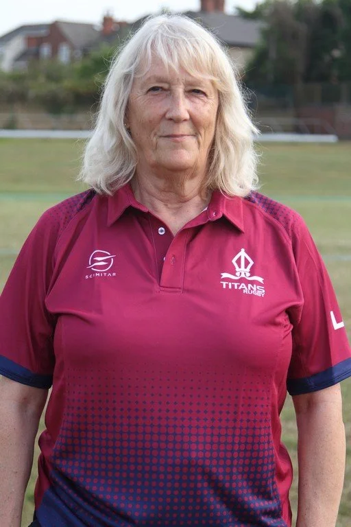 Lindsay Jones