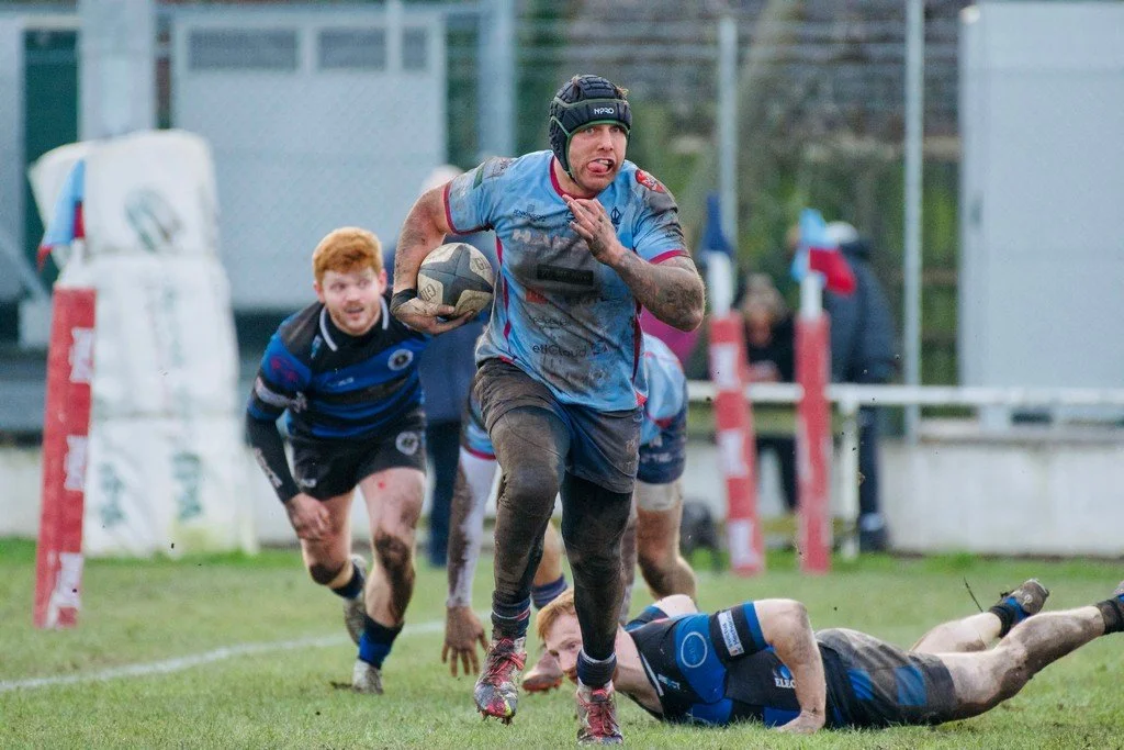 Travis Gordon v Dings - IAN MANEWELL.jpg