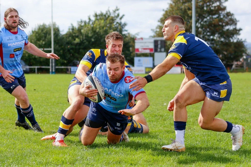 Rob Povey v Leeds - 13-9-25 - Gareth Lyons -.jpg