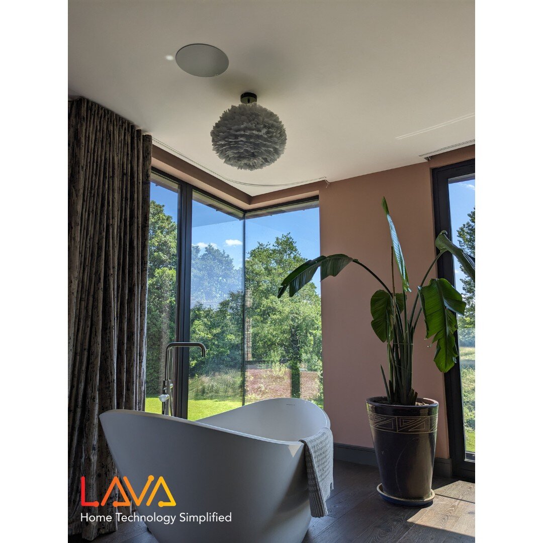 And...RELAX!
The client wanted this amzing bath in the corner of the master bedroom. We enhanced the expeirence by adding in ceiling speakers to room with one placed directly above the bath for the ultimate in relaxing and unwinding after a long, har