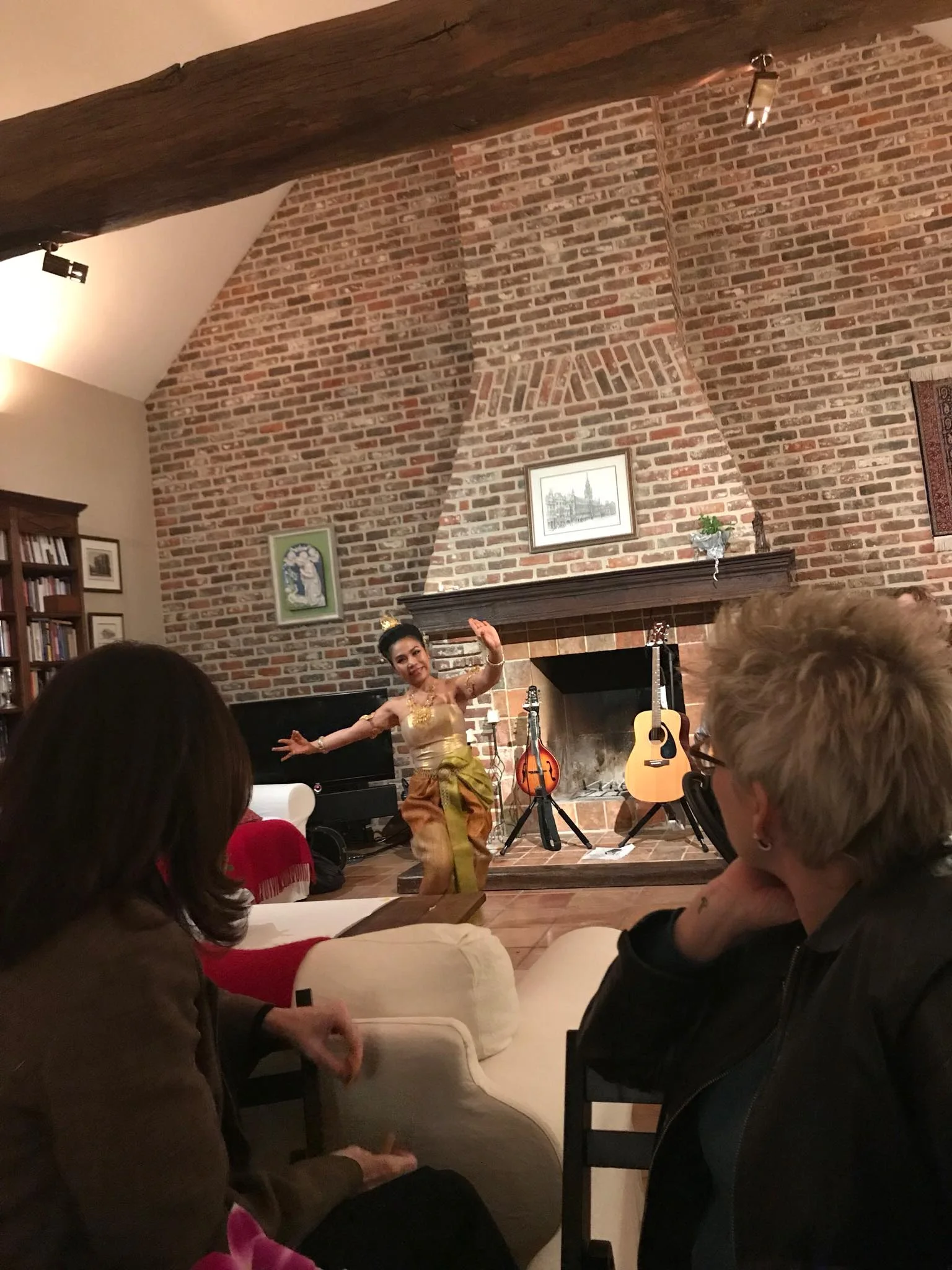 Thai dancing at "The Elephant in the Room" pop-up restaurant