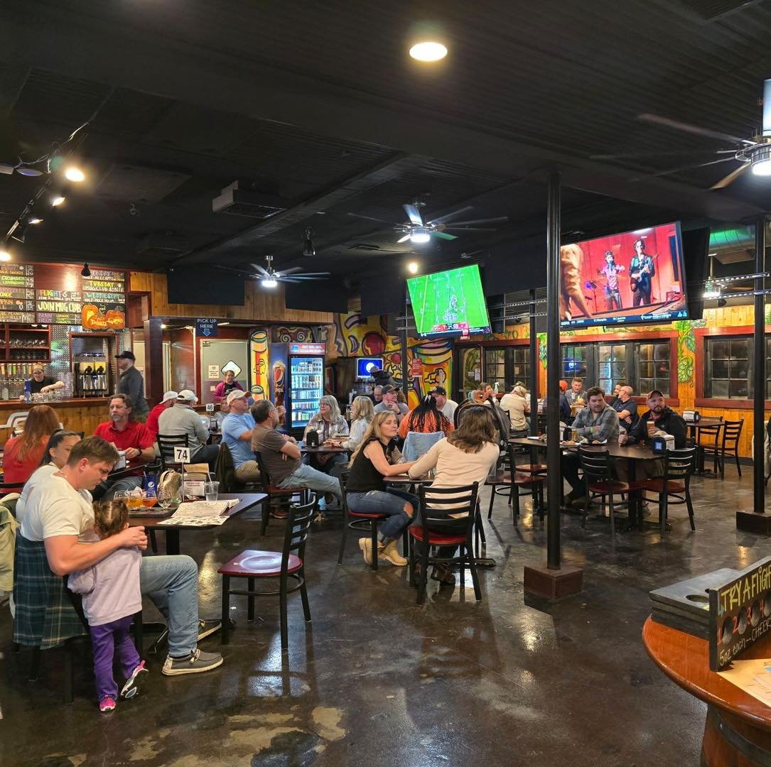 We&rsquo;re gearing up for the big game tomorrow and are stoked to host you and your friends! 🏈 Stop in for a cold beer and hot pizza or take some back home to watch on the couch. Whatever your plans for Sunday, we&rsquo;ve got you covered. 👌🏻🍕🍺