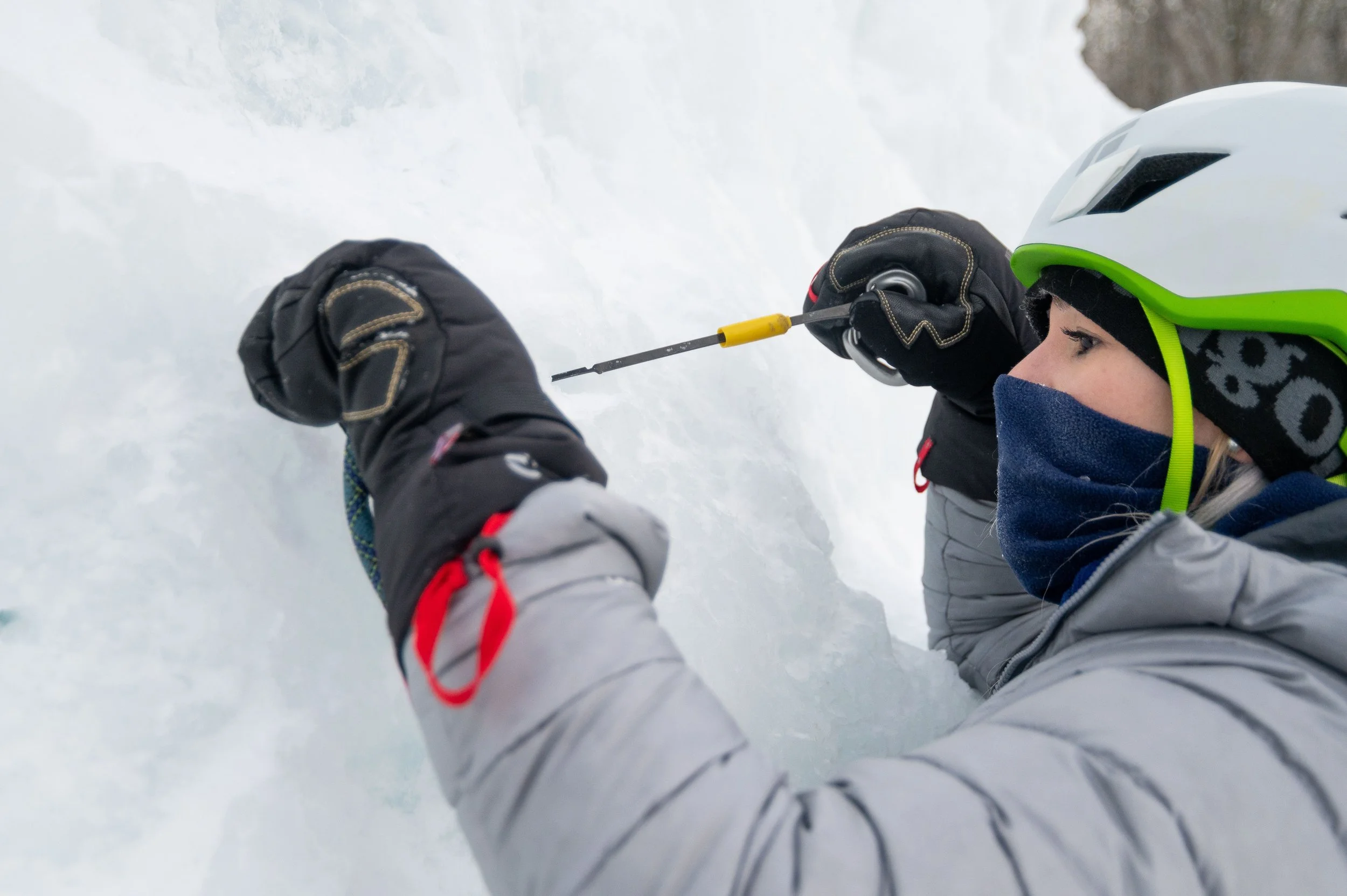 ICE CLIMBING ANCHORS CLINIC  SUNDAY JAN 23rd