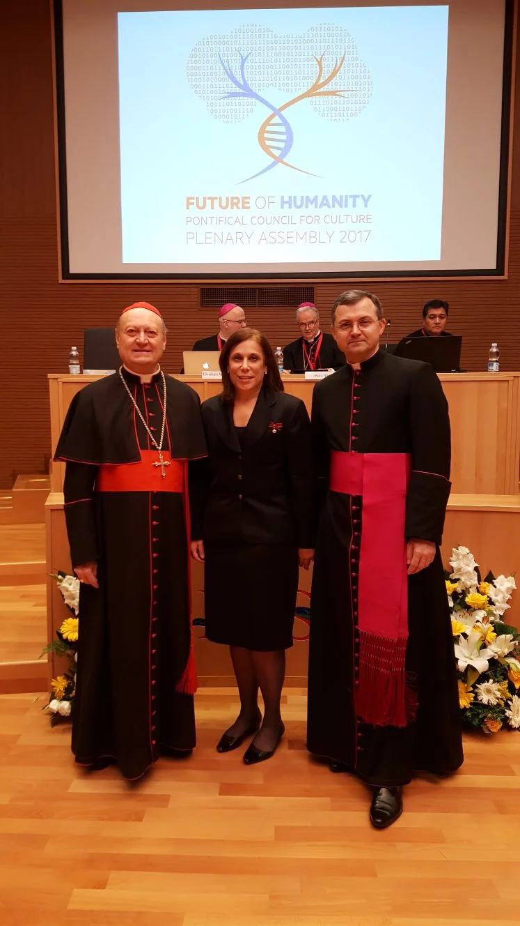 Dr. Robin L. Smith with Cardinal Gianfranco Ravasi (left) and Monsignor Tomasz Trafny (right) at the Pontifical Council for Culture's Plenary Assembly "Future of Humanity" (November 2017)