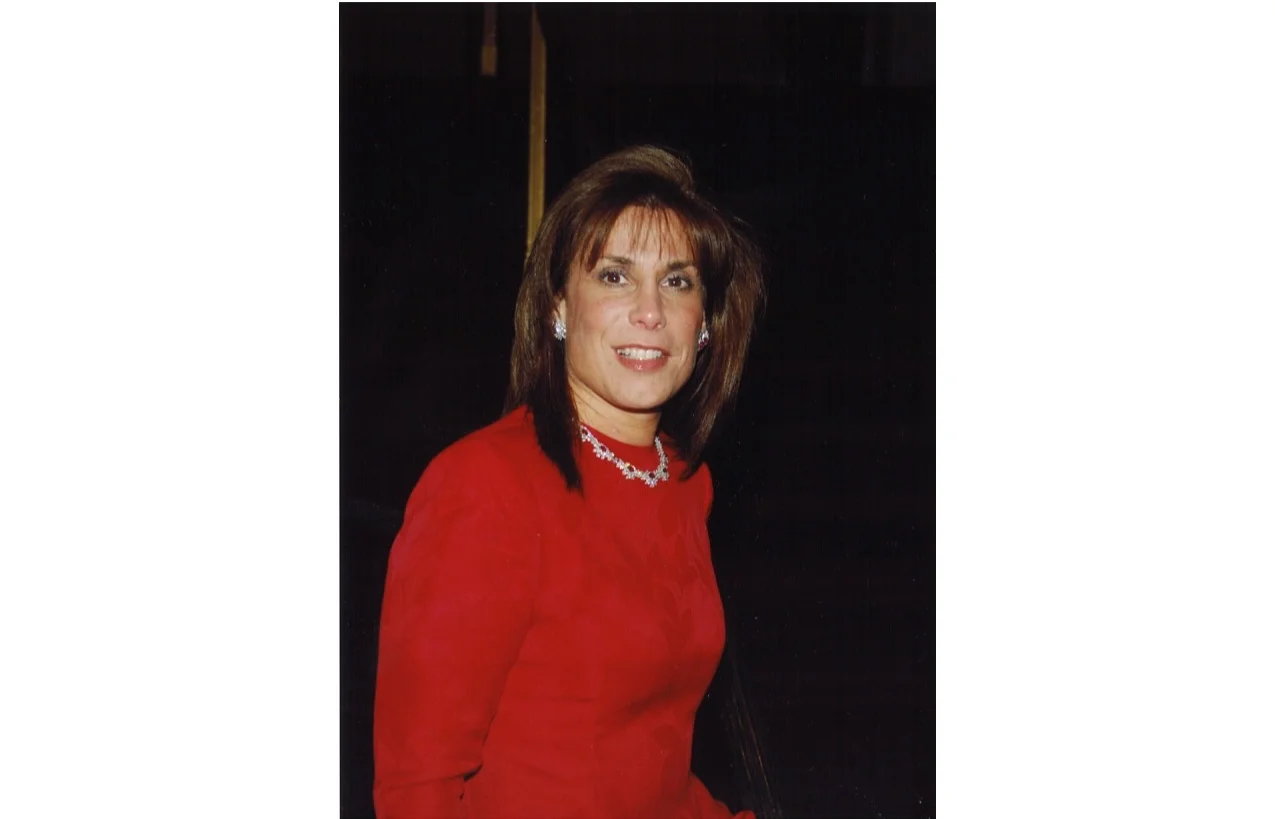 Dr. Robin Smith at NYU Hospital for Joint Diseases 2006 Founders Gala (November 2006)