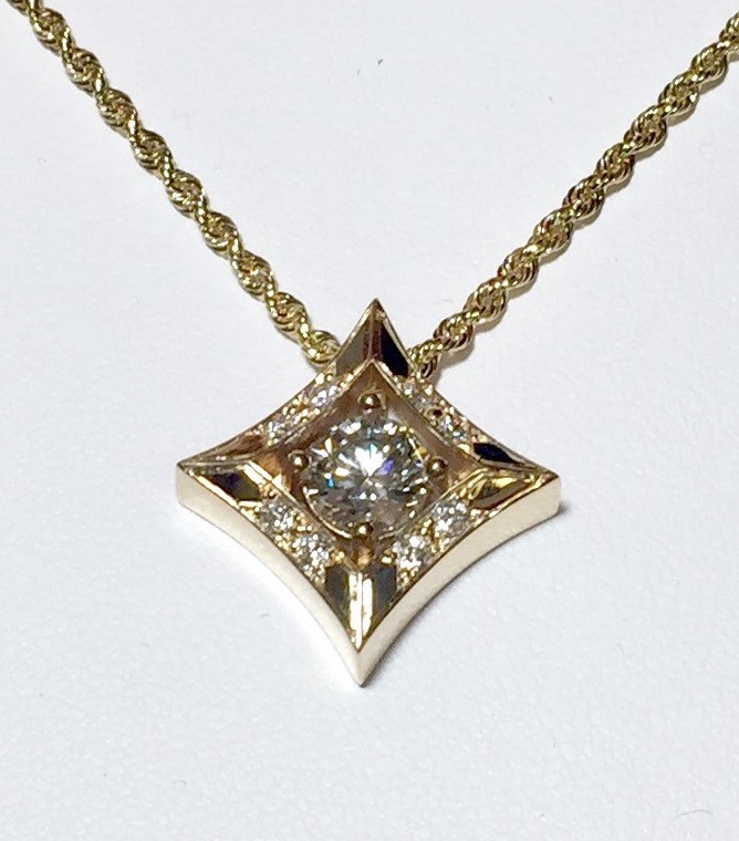 star pendant