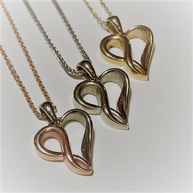 heart and ribbon pendants