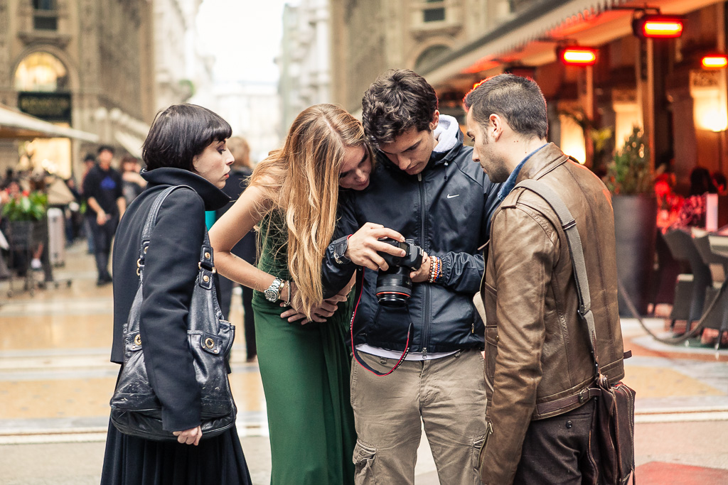 DSV_TBS_backstage shooting Burberry-065.jpg